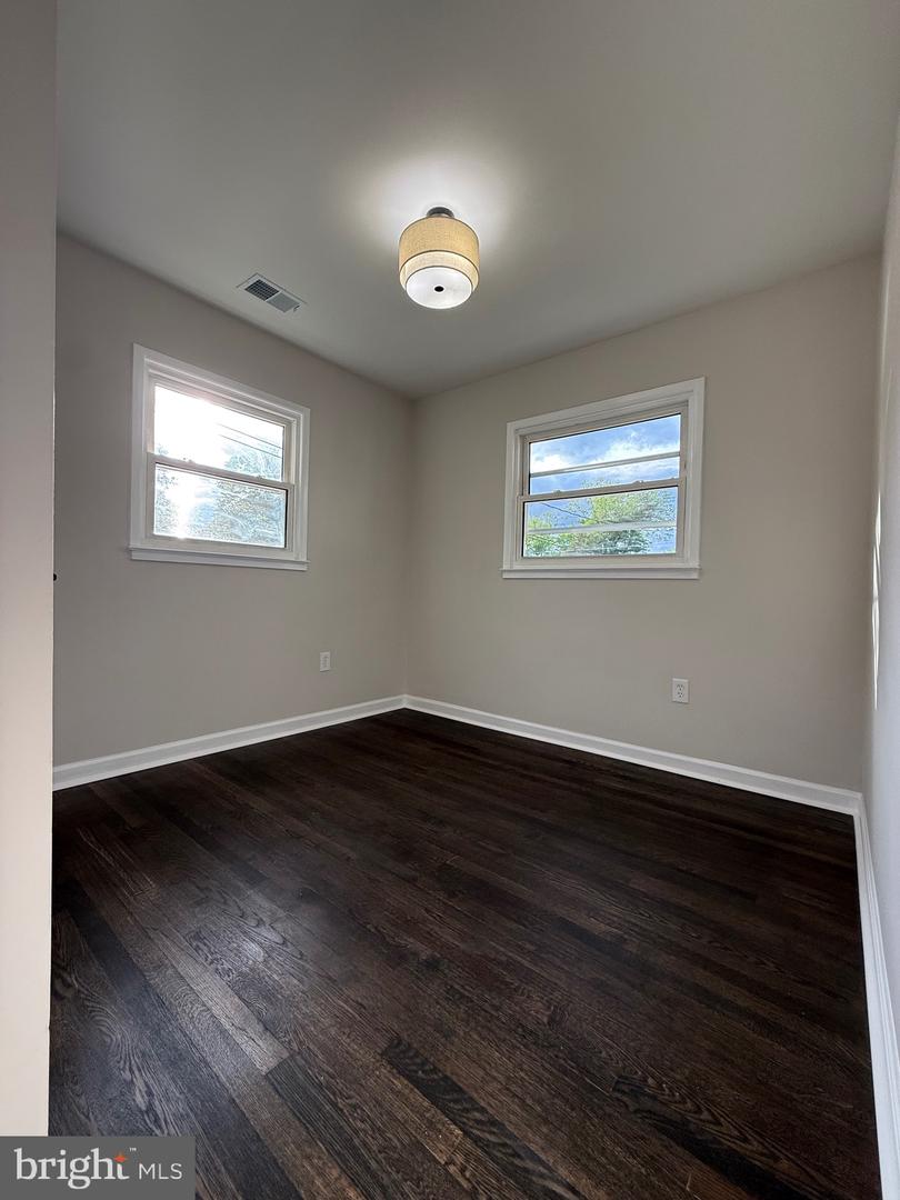 9535 DAMASCUS DR, MANASSAS, Virginia 20109, 4 Bedrooms Bedrooms, ,2 BathroomsBathrooms,Residential,For sale,9535 DAMASCUS DR,VAPW2093396 MLS # VAPW2093396