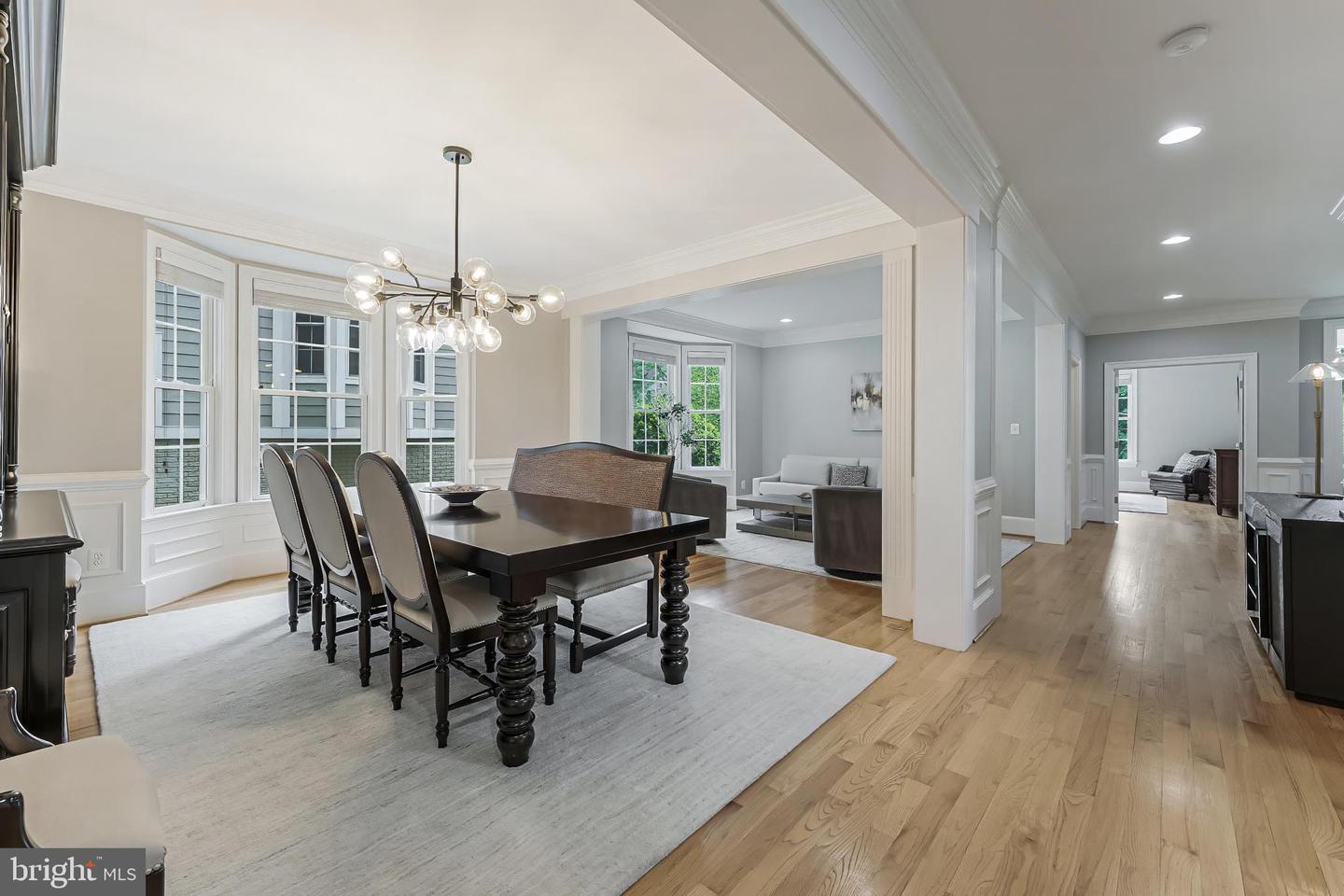 6912 WILLOW ST, FALLS CHURCH, Virginia 22046, 7 Bedrooms Bedrooms, ,5 BathroomsBathrooms,Residential,For sale,6912 WILLOW ST,VAFX2237746 MLS # VAFX2237746