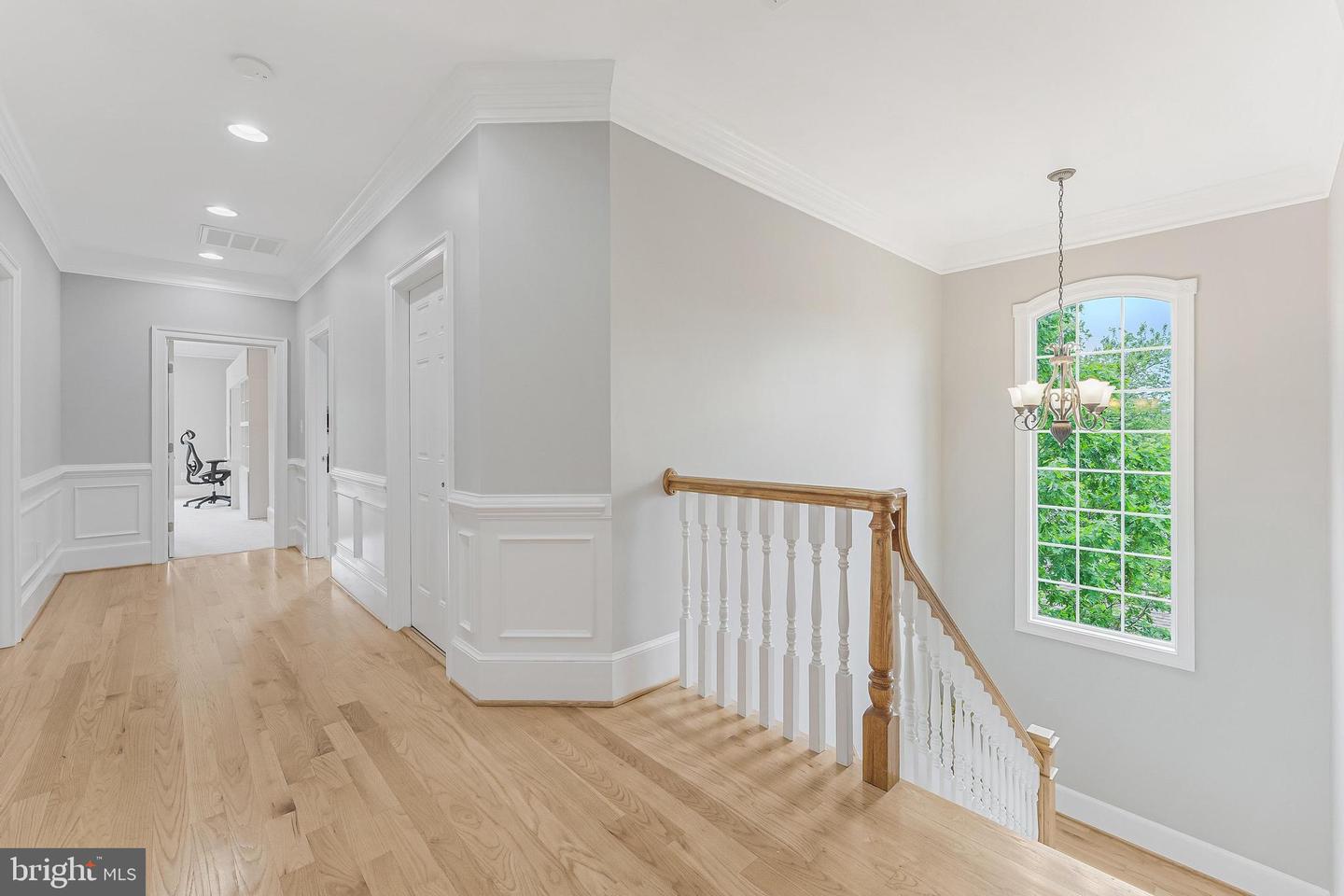 6912 WILLOW ST, FALLS CHURCH, Virginia 22046, 7 Bedrooms Bedrooms, ,5 BathroomsBathrooms,Residential,For sale,6912 WILLOW ST,VAFX2237746 MLS # VAFX2237746
