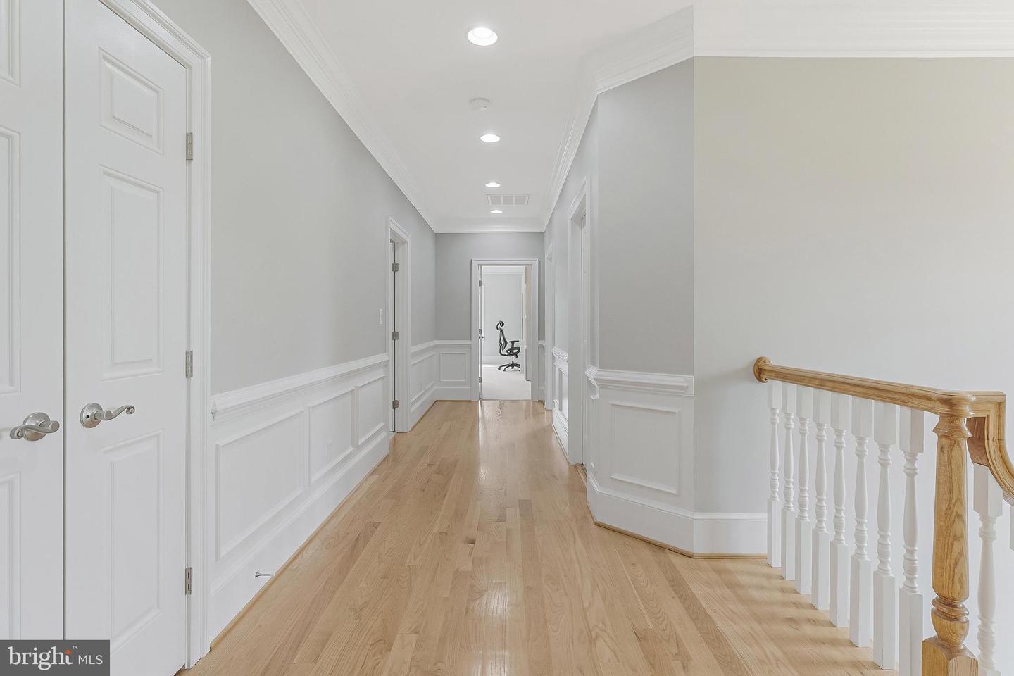 6912 WILLOW ST, FALLS CHURCH, Virginia 22046, 7 Bedrooms Bedrooms, ,5 BathroomsBathrooms,Residential,For sale,6912 WILLOW ST,VAFX2237746 MLS # VAFX2237746