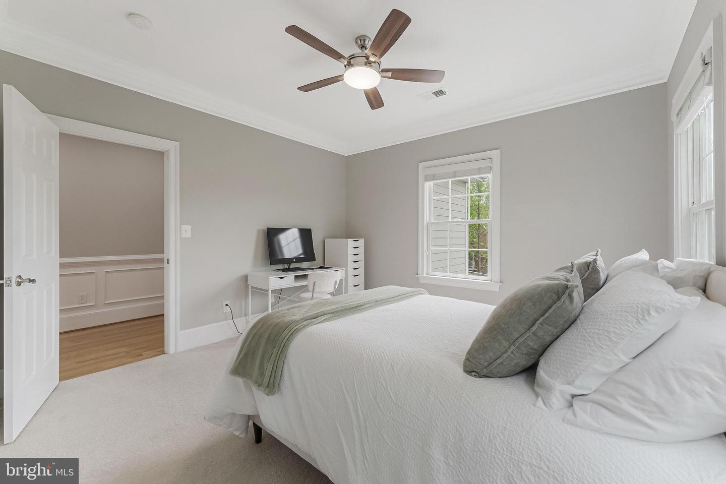 6912 WILLOW ST, FALLS CHURCH, Virginia 22046, 7 Bedrooms Bedrooms, ,5 BathroomsBathrooms,Residential,For sale,6912 WILLOW ST,VAFX2237746 MLS # VAFX2237746