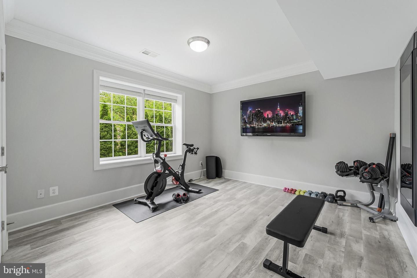 6912 WILLOW ST, FALLS CHURCH, Virginia 22046, 7 Bedrooms Bedrooms, ,5 BathroomsBathrooms,Residential,For sale,6912 WILLOW ST,VAFX2237746 MLS # VAFX2237746