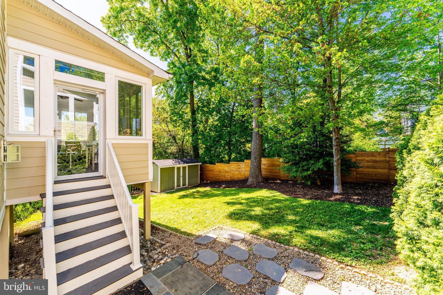 6912 WILLOW ST, FALLS CHURCH, Virginia 22046, 7 Bedrooms Bedrooms, ,5 BathroomsBathrooms,Residential,For sale,6912 WILLOW ST,VAFX2237746 MLS # VAFX2237746