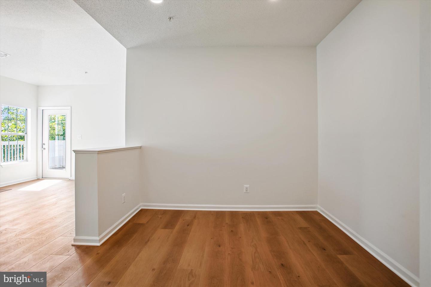 1704 LAKE SHORE CREST DR #32, RESTON, Virginia 20190, 2 Bedrooms Bedrooms, ,1 BathroomBathrooms,Residential,For sale,1704 LAKE SHORE CREST DR #32,VAFX2237796 MLS # VAFX2237796