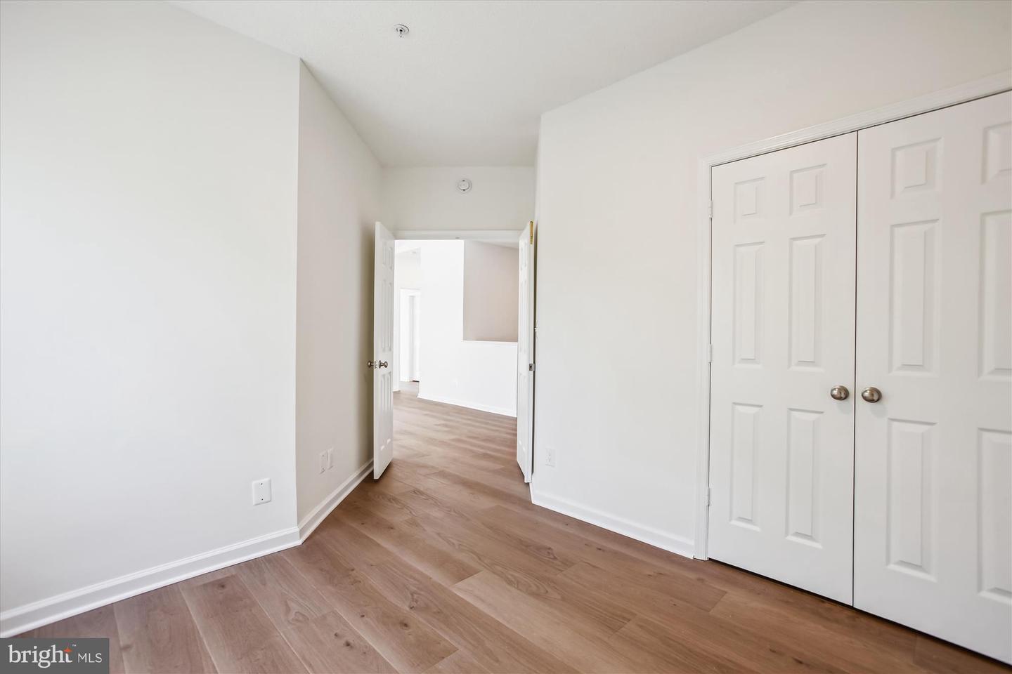 1704 LAKE SHORE CREST DR #32, RESTON, Virginia 20190, 2 Bedrooms Bedrooms, ,1 BathroomBathrooms,Residential,For sale,1704 LAKE SHORE CREST DR #32,VAFX2237796 MLS # VAFX2237796