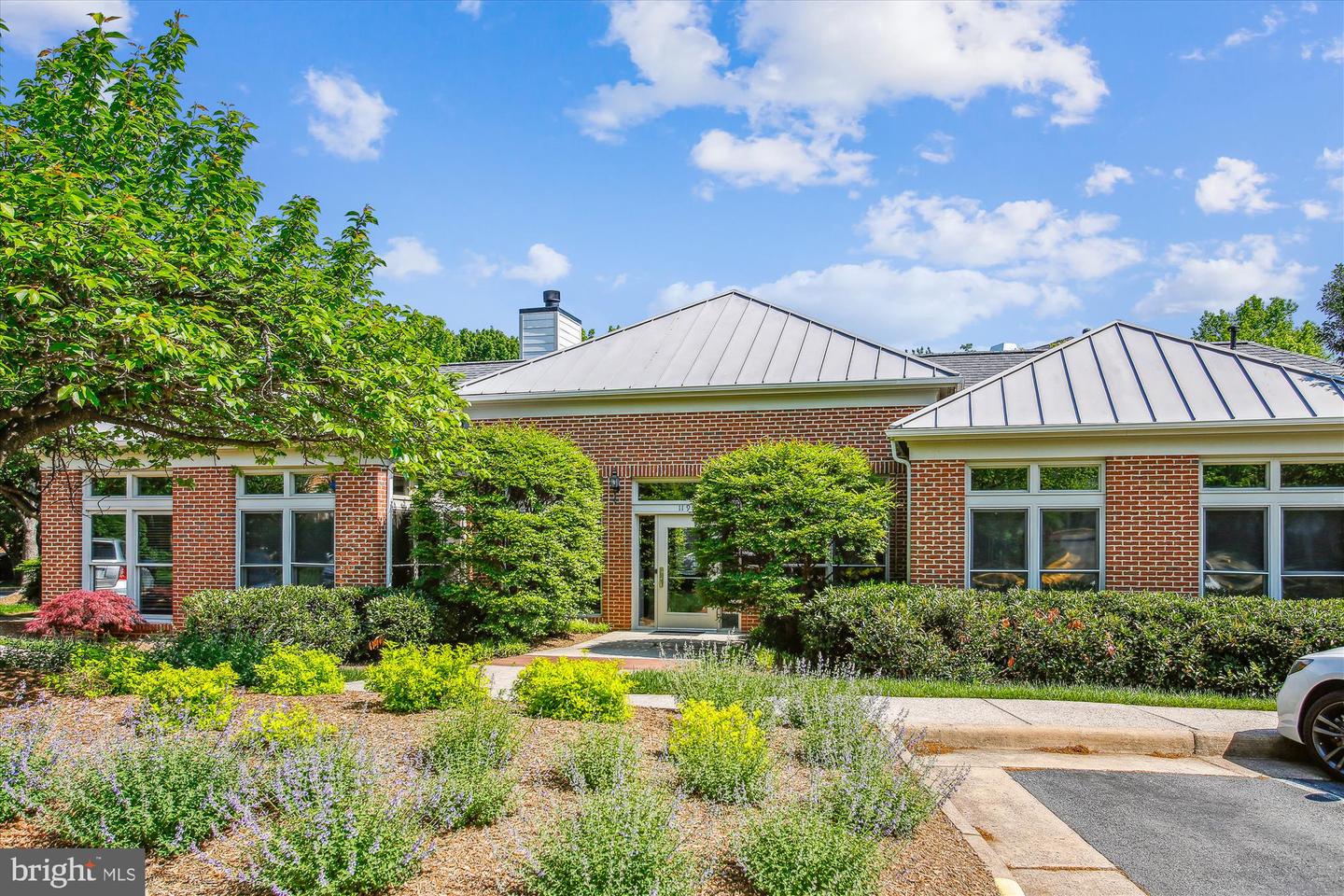 1704 LAKE SHORE CREST DR #32, RESTON, Virginia 20190, 2 Bedrooms Bedrooms, ,1 BathroomBathrooms,Residential,For sale,1704 LAKE SHORE CREST DR #32,VAFX2237796 MLS # VAFX2237796