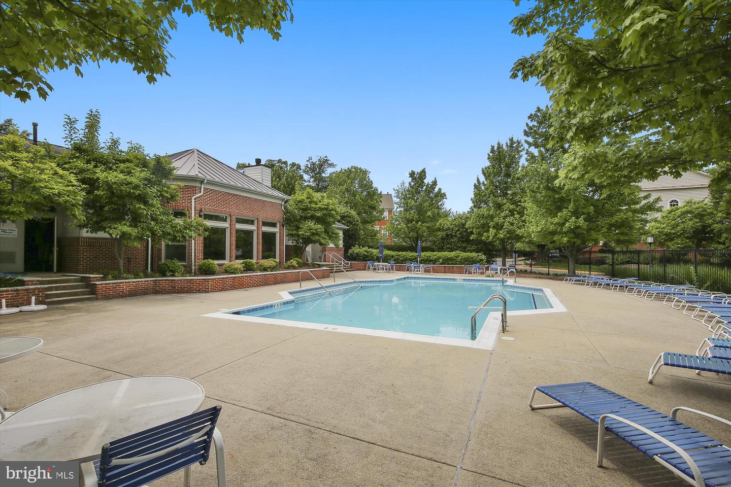 1704 LAKE SHORE CREST DR #32, RESTON, Virginia 20190, 2 Bedrooms Bedrooms, ,1 BathroomBathrooms,Residential,For sale,1704 LAKE SHORE CREST DR #32,VAFX2237796 MLS # VAFX2237796