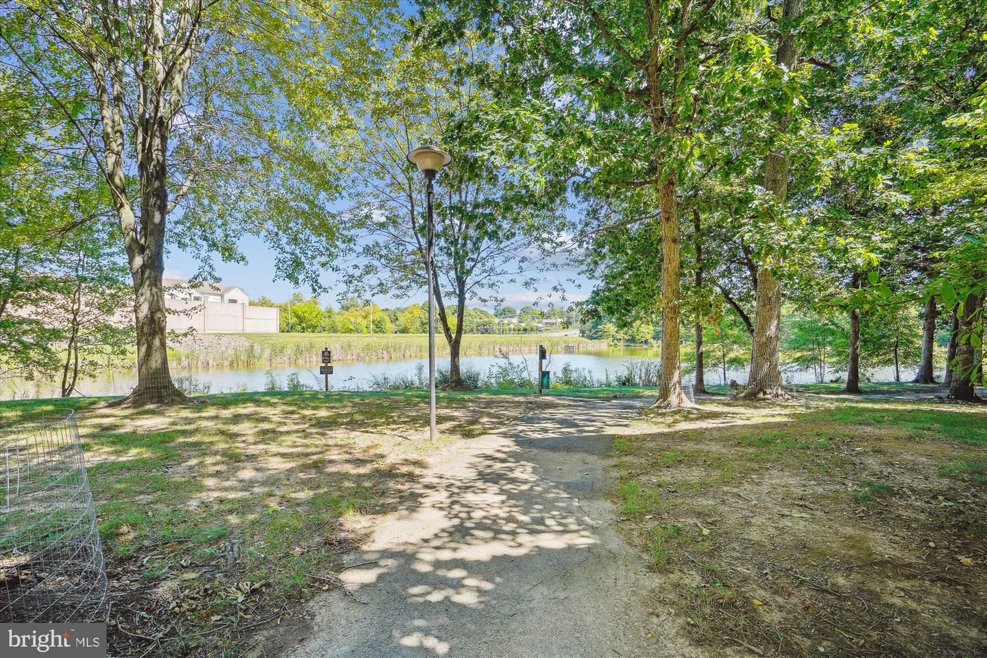 1704 LAKE SHORE CREST DR #32, RESTON, Virginia 20190, 2 Bedrooms Bedrooms, ,1 BathroomBathrooms,Residential,For sale,1704 LAKE SHORE CREST DR #32,VAFX2237796 MLS # VAFX2237796