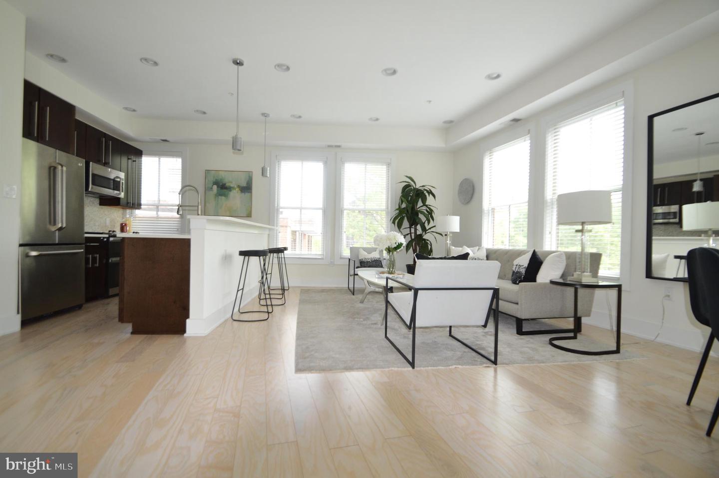 1421 FLORIDA AVE NW #5, WASHINGTON, District Of Columbia 20009, 2 Bedrooms Bedrooms, ,2 BathroomsBathrooms,Residential,For sale,1421 FLORIDA AVE NW #5,DCDC2198076 MLS # DCDC2198076