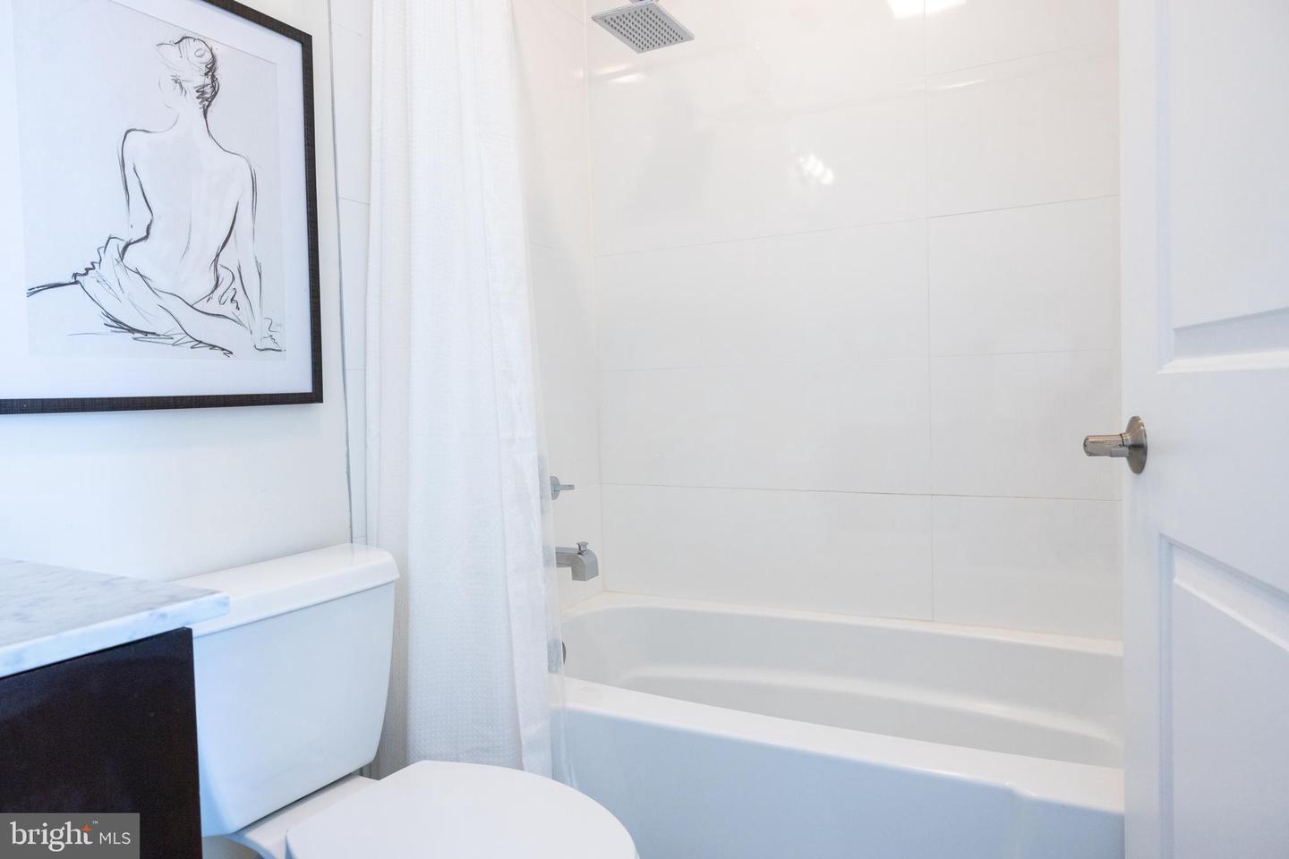 1421 FLORIDA AVE NW #5, WASHINGTON, District Of Columbia 20009, 2 Bedrooms Bedrooms, ,2 BathroomsBathrooms,Residential,For sale,1421 FLORIDA AVE NW #5,DCDC2198076 MLS # DCDC2198076