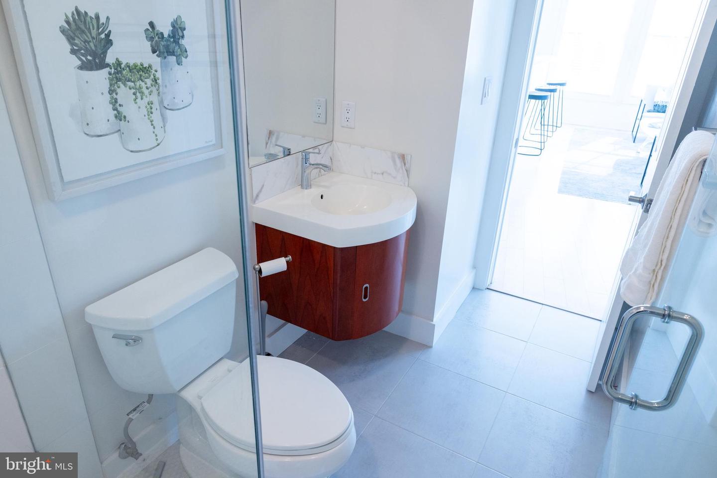 1421 FLORIDA AVE NW #5, WASHINGTON, District Of Columbia 20009, 2 Bedrooms Bedrooms, ,2 BathroomsBathrooms,Residential,For sale,1421 FLORIDA AVE NW #5,DCDC2198076 MLS # DCDC2198076