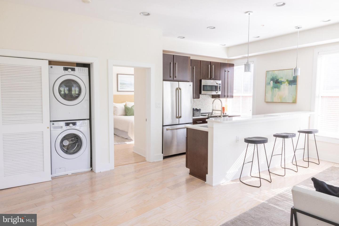 1421 FLORIDA AVE NW #5, WASHINGTON, District Of Columbia 20009, 2 Bedrooms Bedrooms, ,2 BathroomsBathrooms,Residential,For sale,1421 FLORIDA AVE NW #5,DCDC2198076 MLS # DCDC2198076