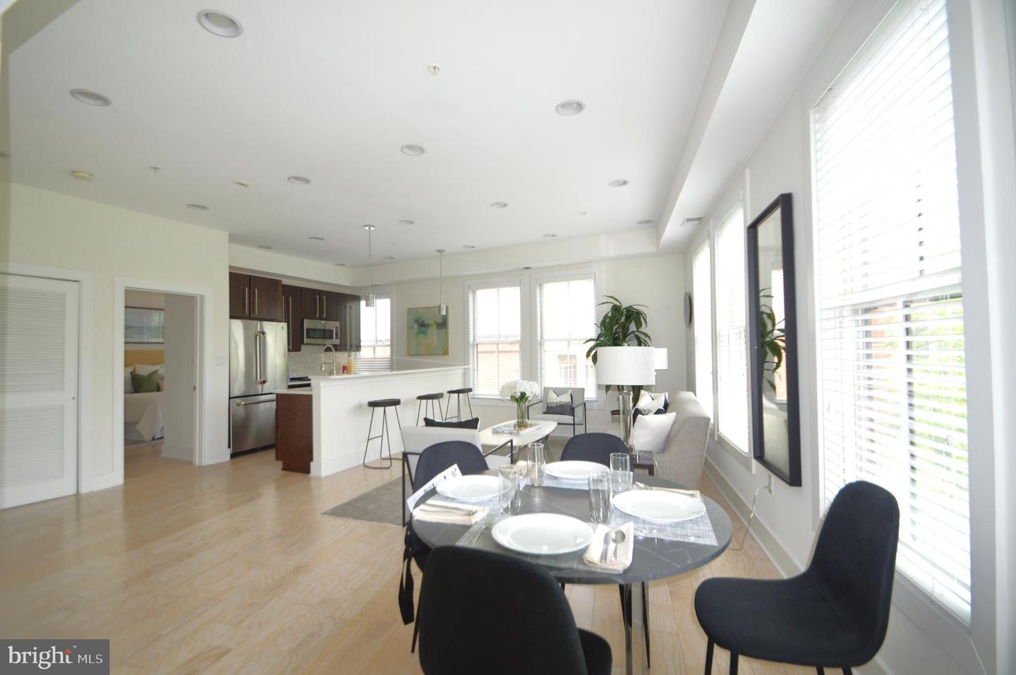 1421 FLORIDA AVE NW #5, WASHINGTON, District Of Columbia 20009, 2 Bedrooms Bedrooms, ,2 BathroomsBathrooms,Residential,For sale,1421 FLORIDA AVE NW #5,DCDC2198076 MLS # DCDC2198076