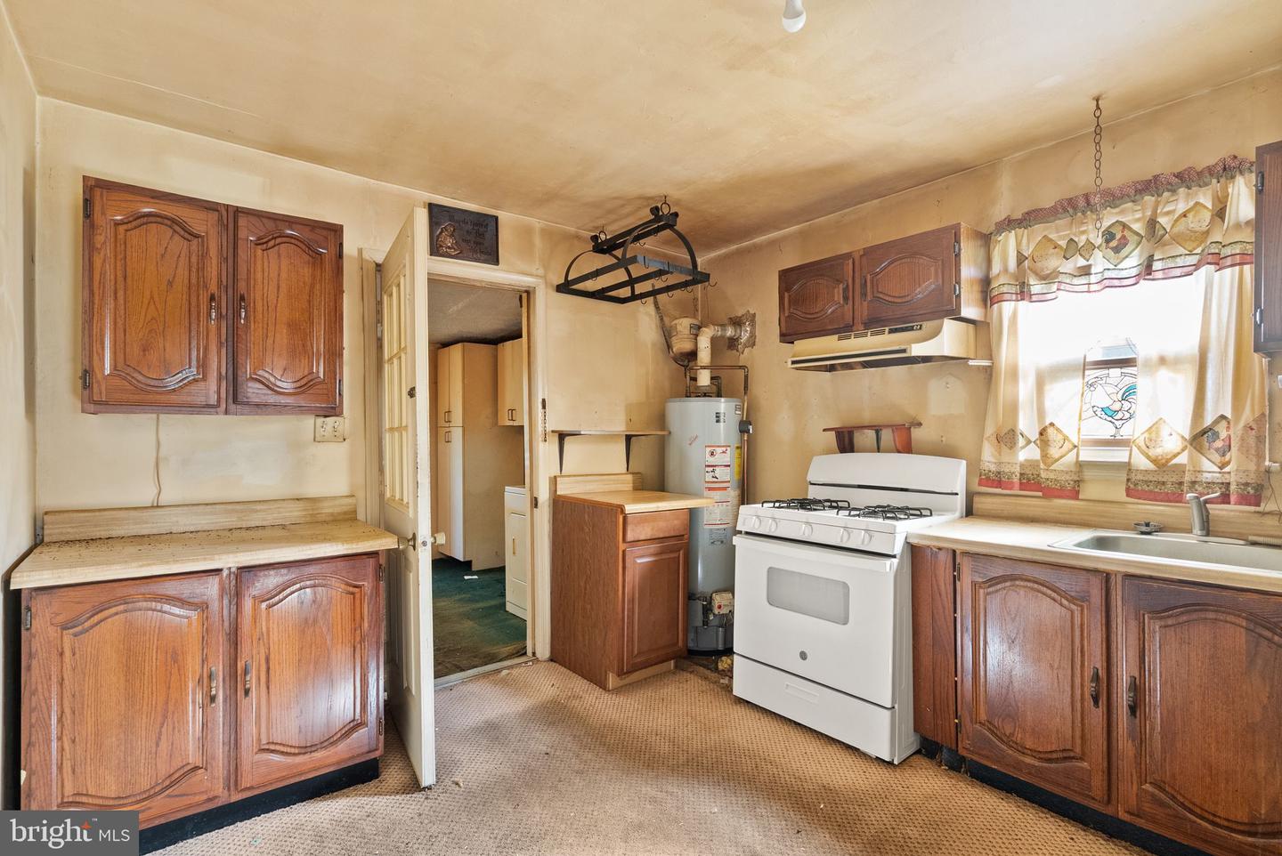 13616 NOKESVILLE RD, NOKESVILLE, Virginia 20181, 3 Bedrooms Bedrooms, ,1 BathroomBathrooms,Residential,For sale,13616 NOKESVILLE RD,VAPW2093482 MLS # VAPW2093482