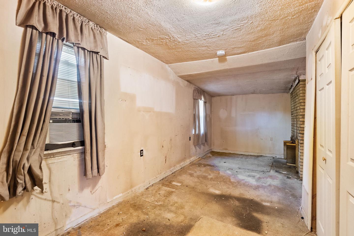 13616 NOKESVILLE RD, NOKESVILLE, Virginia 20181, 3 Bedrooms Bedrooms, ,1 BathroomBathrooms,Residential,For sale,13616 NOKESVILLE RD,VAPW2093482 MLS # VAPW2093482