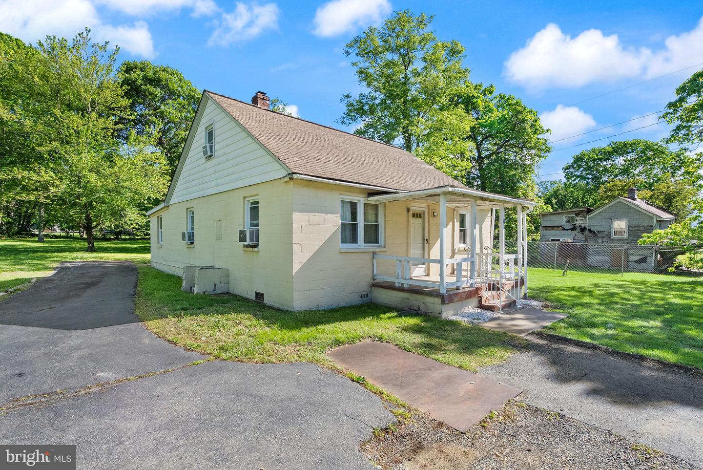 13616 NOKESVILLE RD, NOKESVILLE, Virginia 20181, 3 Bedrooms Bedrooms, ,1 BathroomBathrooms,Residential,For sale,13616 NOKESVILLE RD,VAPW2093482 MLS # VAPW2093482