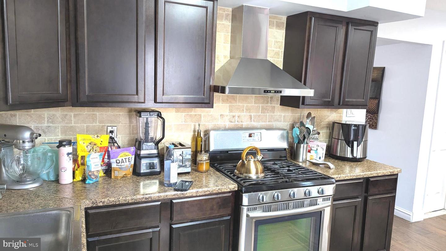 3608 FELMORE CT, WOODBRIDGE, Virginia 22193, 3 Bedrooms Bedrooms, ,1 BathroomBathrooms,Residential,For sale,3608 FELMORE CT,VAPW2093488 MLS # VAPW2093488