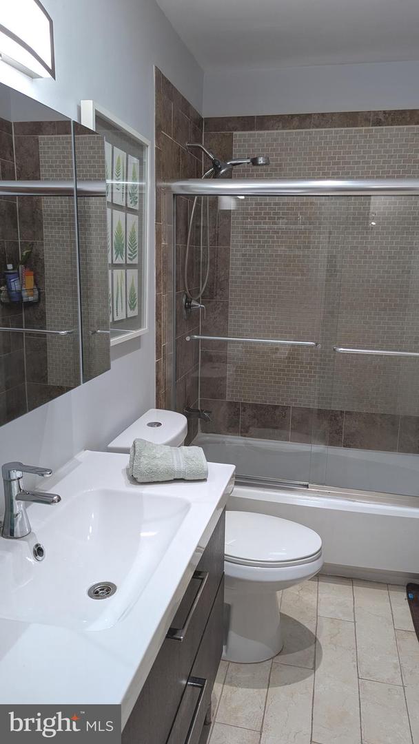 3608 FELMORE CT, WOODBRIDGE, Virginia 22193, 3 Bedrooms Bedrooms, ,1 BathroomBathrooms,Residential,For sale,3608 FELMORE CT,VAPW2093488 MLS # VAPW2093488