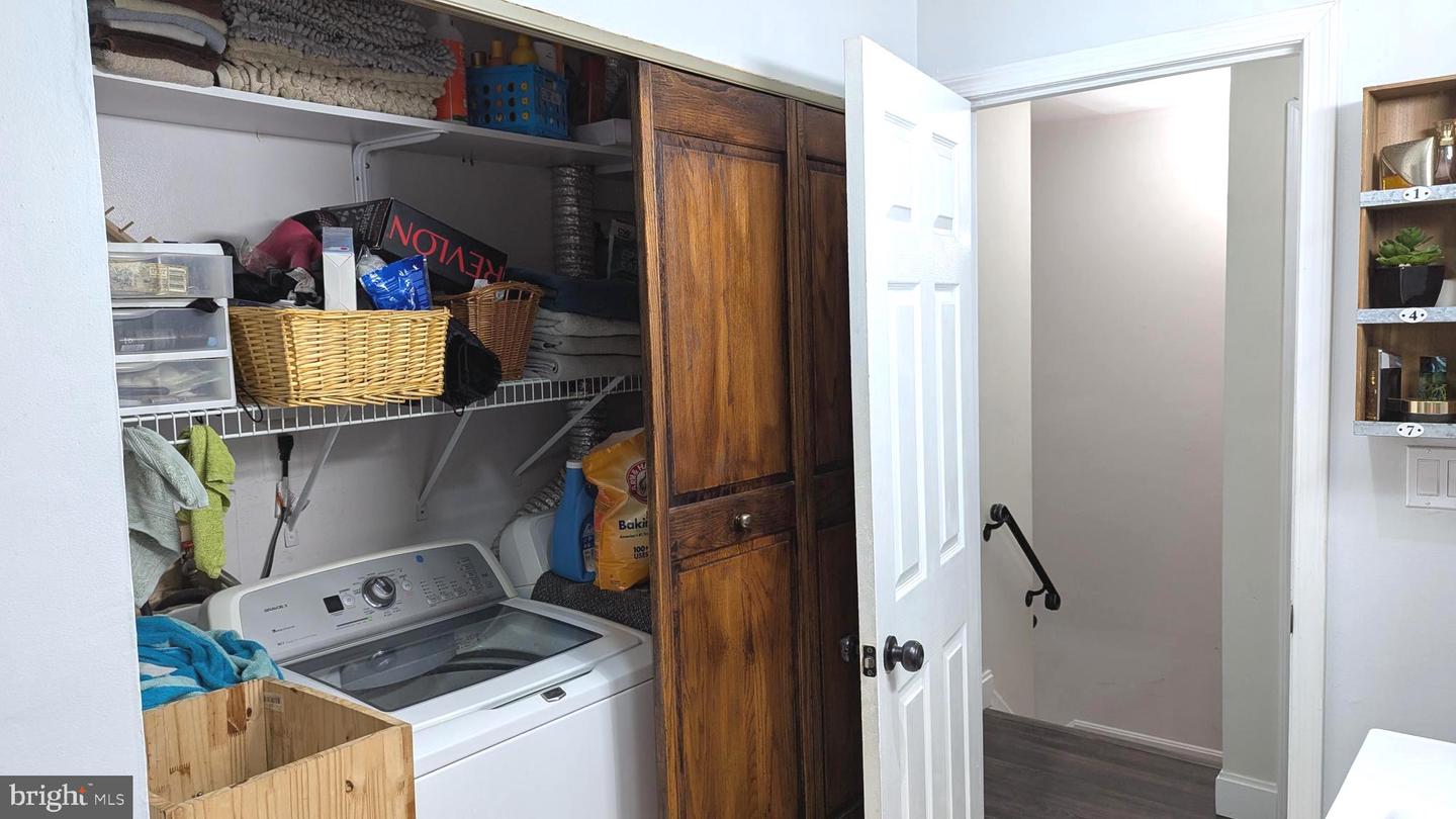 3608 FELMORE CT, WOODBRIDGE, Virginia 22193, 3 Bedrooms Bedrooms, ,1 BathroomBathrooms,Residential,For sale,3608 FELMORE CT,VAPW2093488 MLS # VAPW2093488