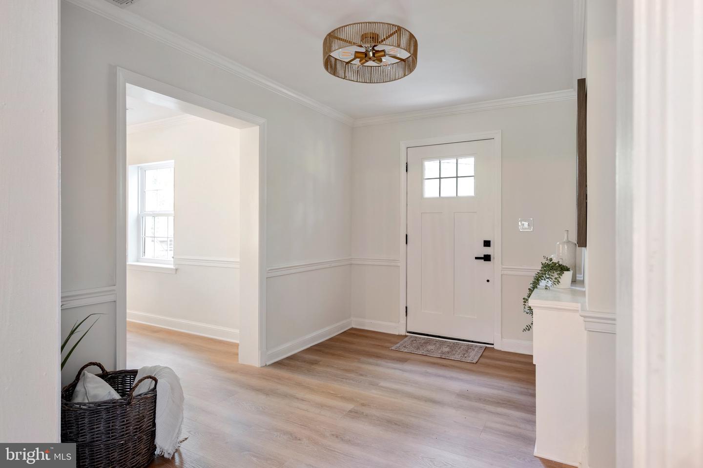 6001 BEECH TREE DR, ALEXANDRIA, Virginia 22310, 5 Bedrooms Bedrooms, ,3 BathroomsBathrooms,Residential,For sale,6001 BEECH TREE DR,VAFX2237738 MLS # VAFX2237738