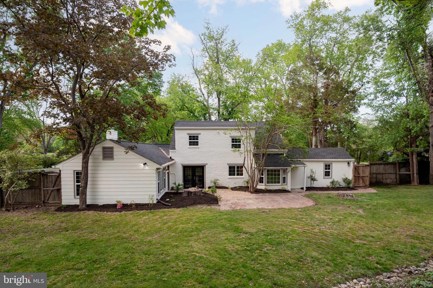 6001 BEECH TREE DR, ALEXANDRIA, Virginia 22310, 5 Bedrooms Bedrooms, ,3 BathroomsBathrooms,Residential,For sale,6001 BEECH TREE DR,VAFX2237738 MLS # VAFX2237738