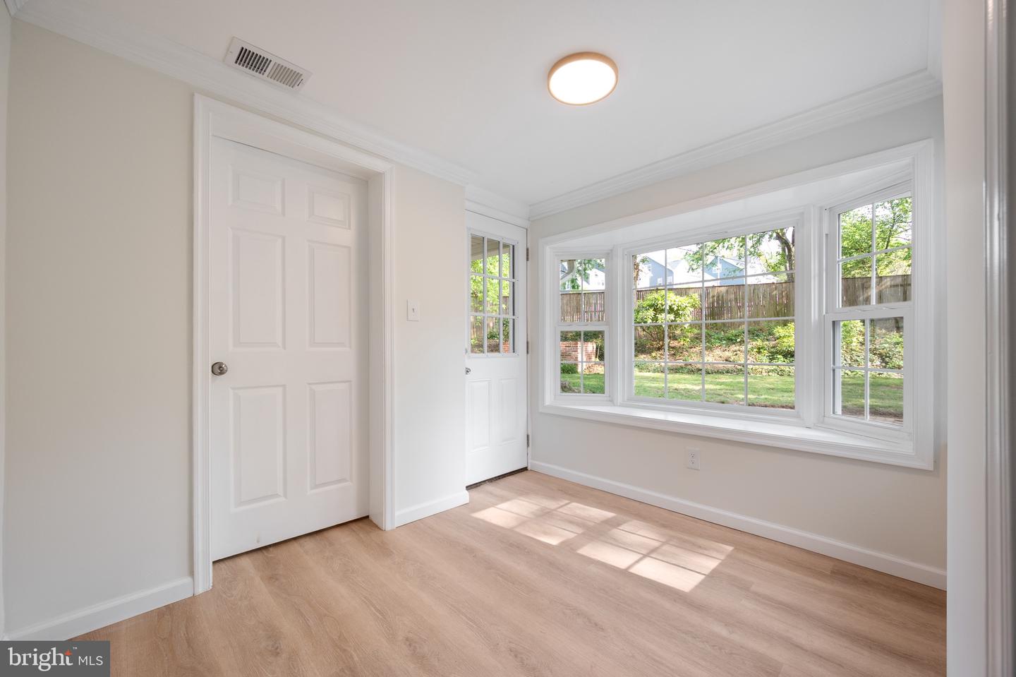 6001 BEECH TREE DR, ALEXANDRIA, Virginia 22310, 5 Bedrooms Bedrooms, ,3 BathroomsBathrooms,Residential,For sale,6001 BEECH TREE DR,VAFX2237738 MLS # VAFX2237738