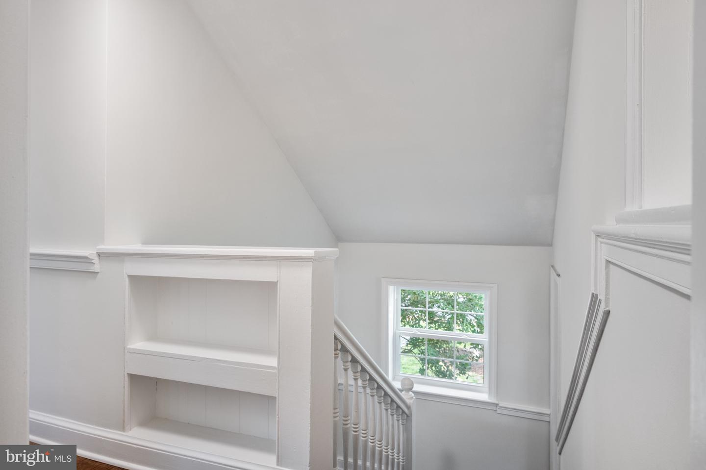 6001 BEECH TREE DR, ALEXANDRIA, Virginia 22310, 5 Bedrooms Bedrooms, ,3 BathroomsBathrooms,Residential,For sale,6001 BEECH TREE DR,VAFX2237738 MLS # VAFX2237738