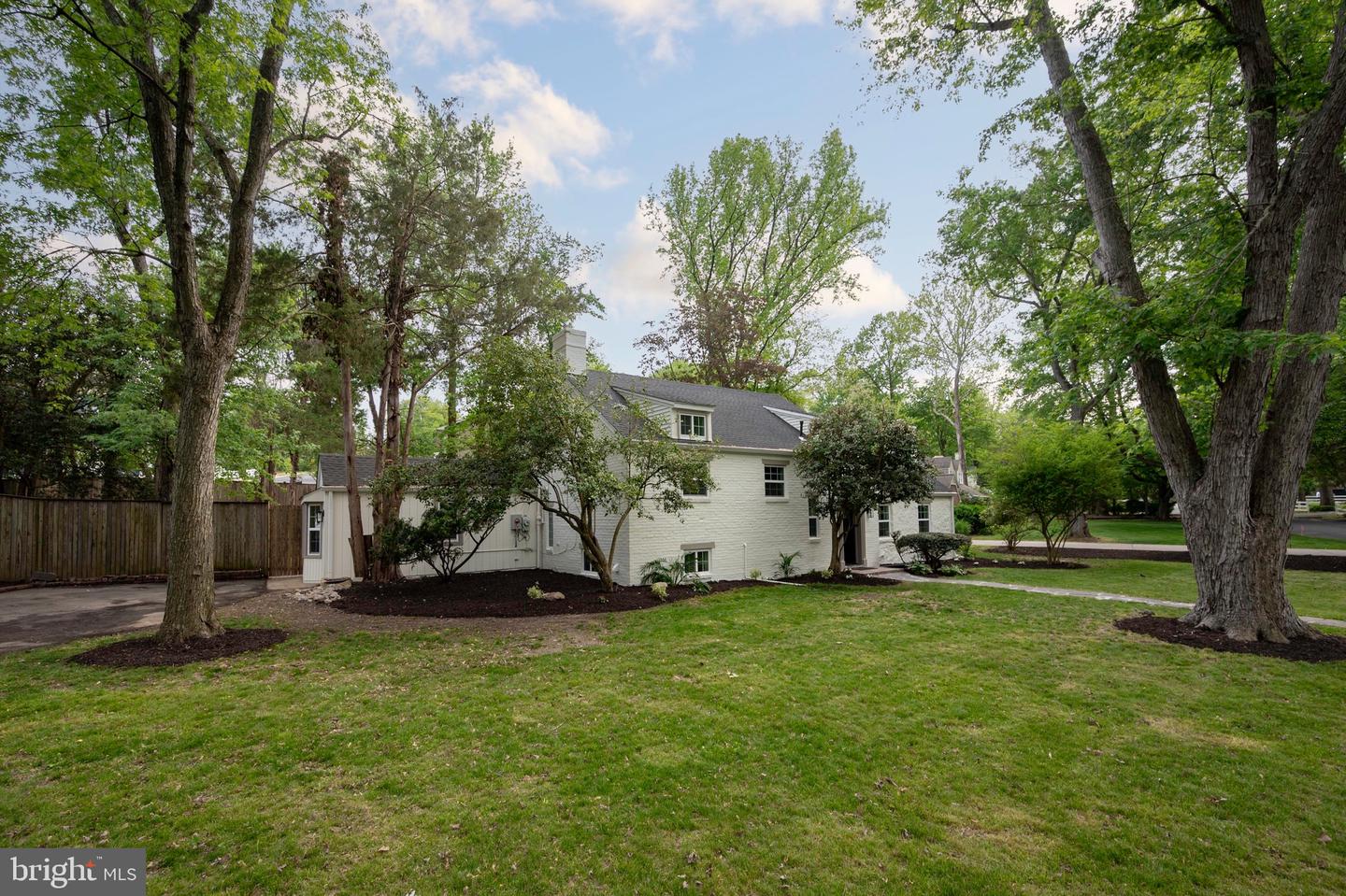 6001 BEECH TREE DR, ALEXANDRIA, Virginia 22310, 5 Bedrooms Bedrooms, ,3 BathroomsBathrooms,Residential,For sale,6001 BEECH TREE DR,VAFX2237738 MLS # VAFX2237738