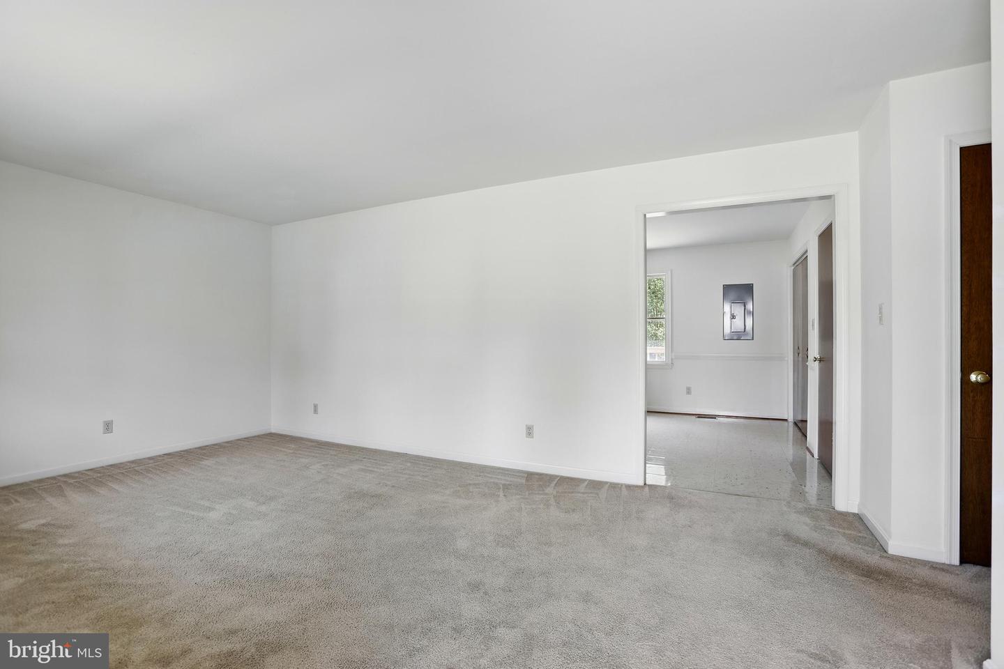 687 FITZPATRICK CT, FREDERICKSBURG, Virginia 22407, 3 Bedrooms Bedrooms, ,2 BathroomsBathrooms,Residential,For sale,687 FITZPATRICK CT,VASP2032694 MLS # VASP2032694