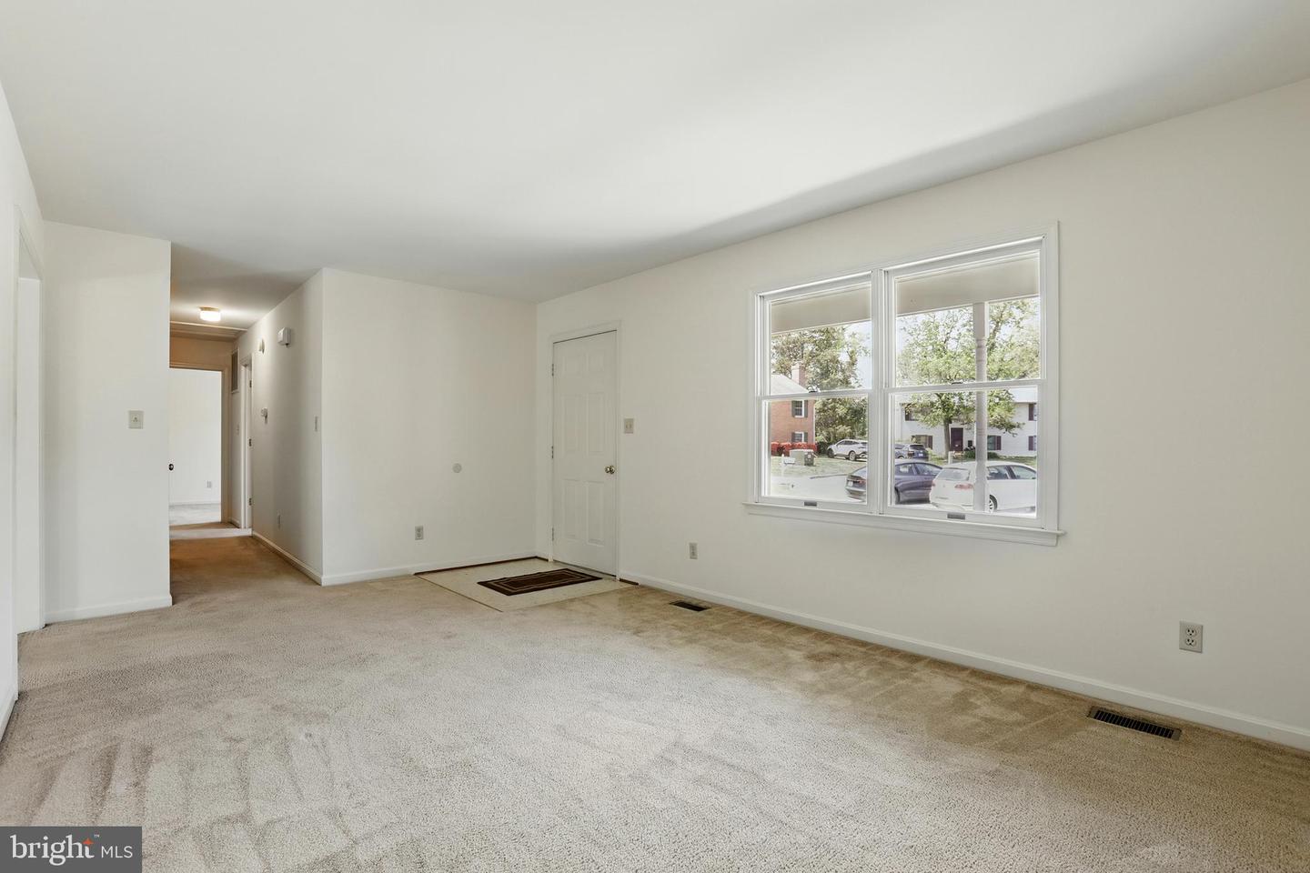687 FITZPATRICK CT, FREDERICKSBURG, Virginia 22407, 3 Bedrooms Bedrooms, ,2 BathroomsBathrooms,Residential,For sale,687 FITZPATRICK CT,VASP2032694 MLS # VASP2032694