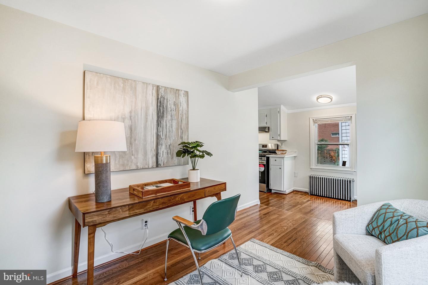 923 20TH ST S, ARLINGTON, Virginia 22202, 4 Bedrooms Bedrooms, ,3 BathroomsBathrooms,Residential,For sale,923 20TH ST S,VAAR2056818 MLS # VAAR2056818