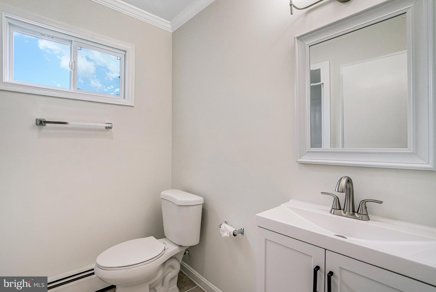 923 20TH ST S, ARLINGTON, Virginia 22202, 4 Bedrooms Bedrooms, ,3 BathroomsBathrooms,Residential,For sale,923 20TH ST S,VAAR2056818 MLS # VAAR2056818