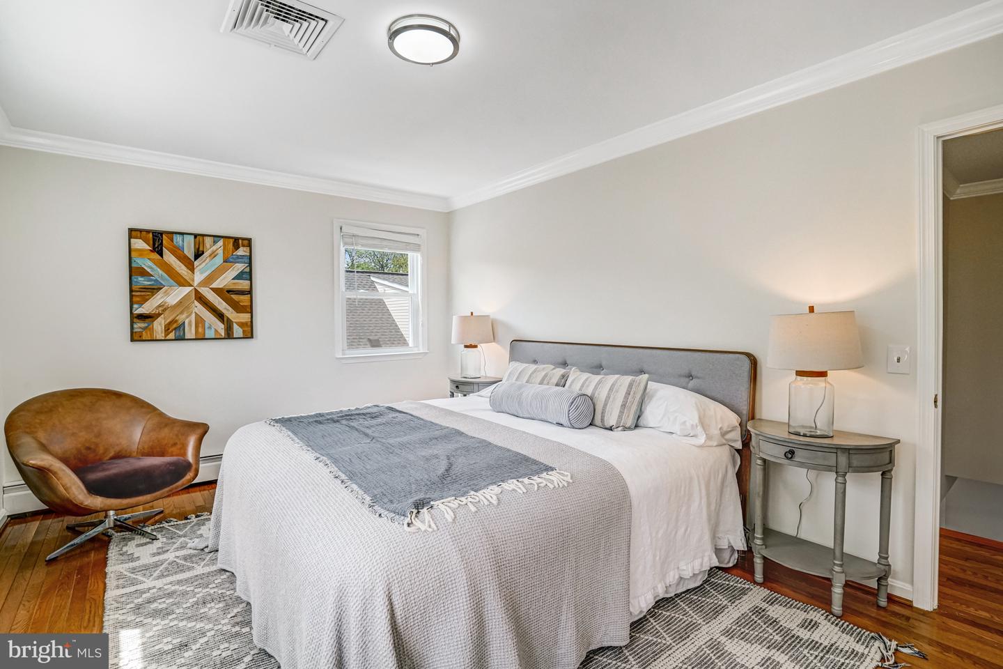 923 20TH ST S, ARLINGTON, Virginia 22202, 4 Bedrooms Bedrooms, ,3 BathroomsBathrooms,Residential,For sale,923 20TH ST S,VAAR2056818 MLS # VAAR2056818
