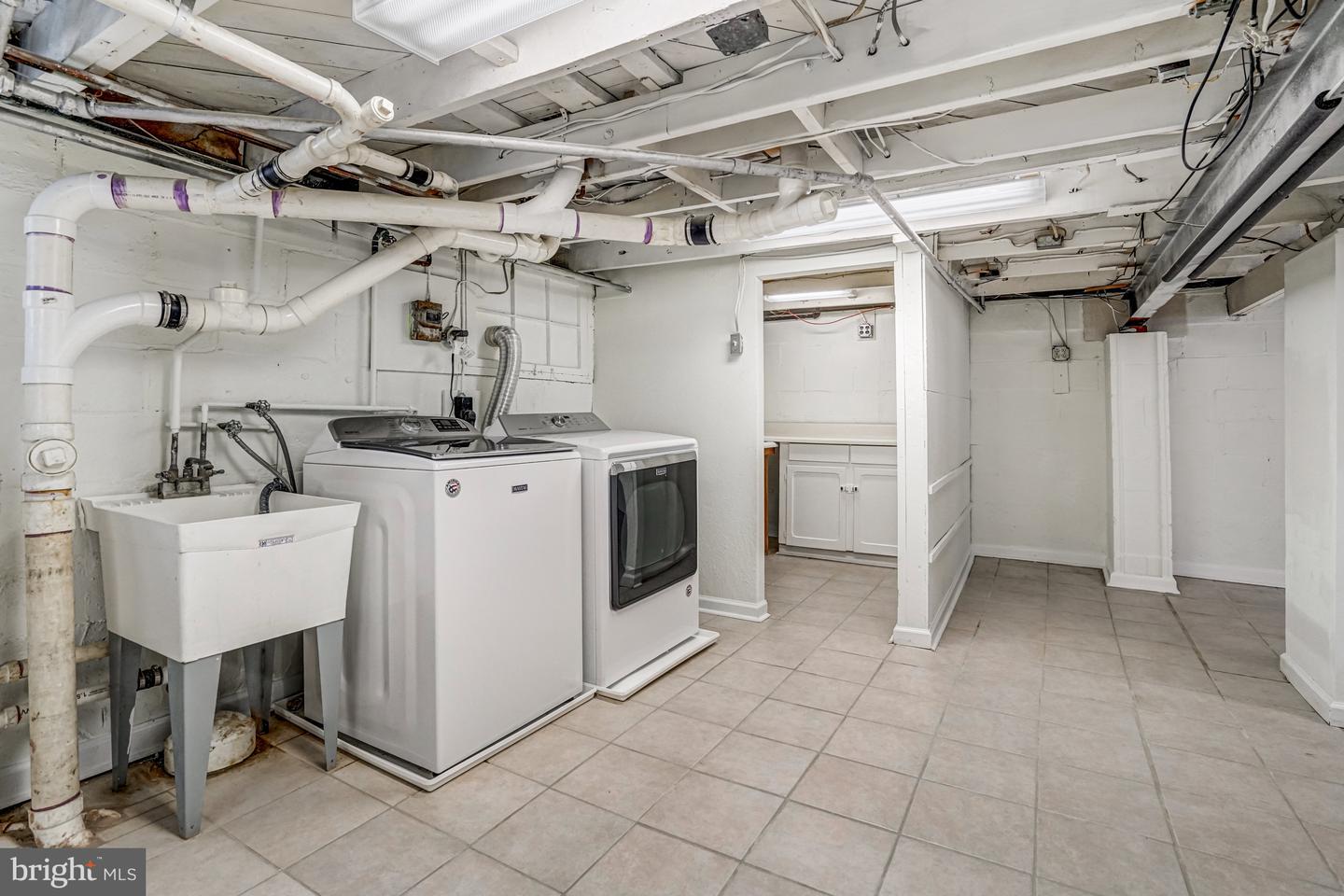 923 20TH ST S, ARLINGTON, Virginia 22202, 4 Bedrooms Bedrooms, ,3 BathroomsBathrooms,Residential,For sale,923 20TH ST S,VAAR2056818 MLS # VAAR2056818