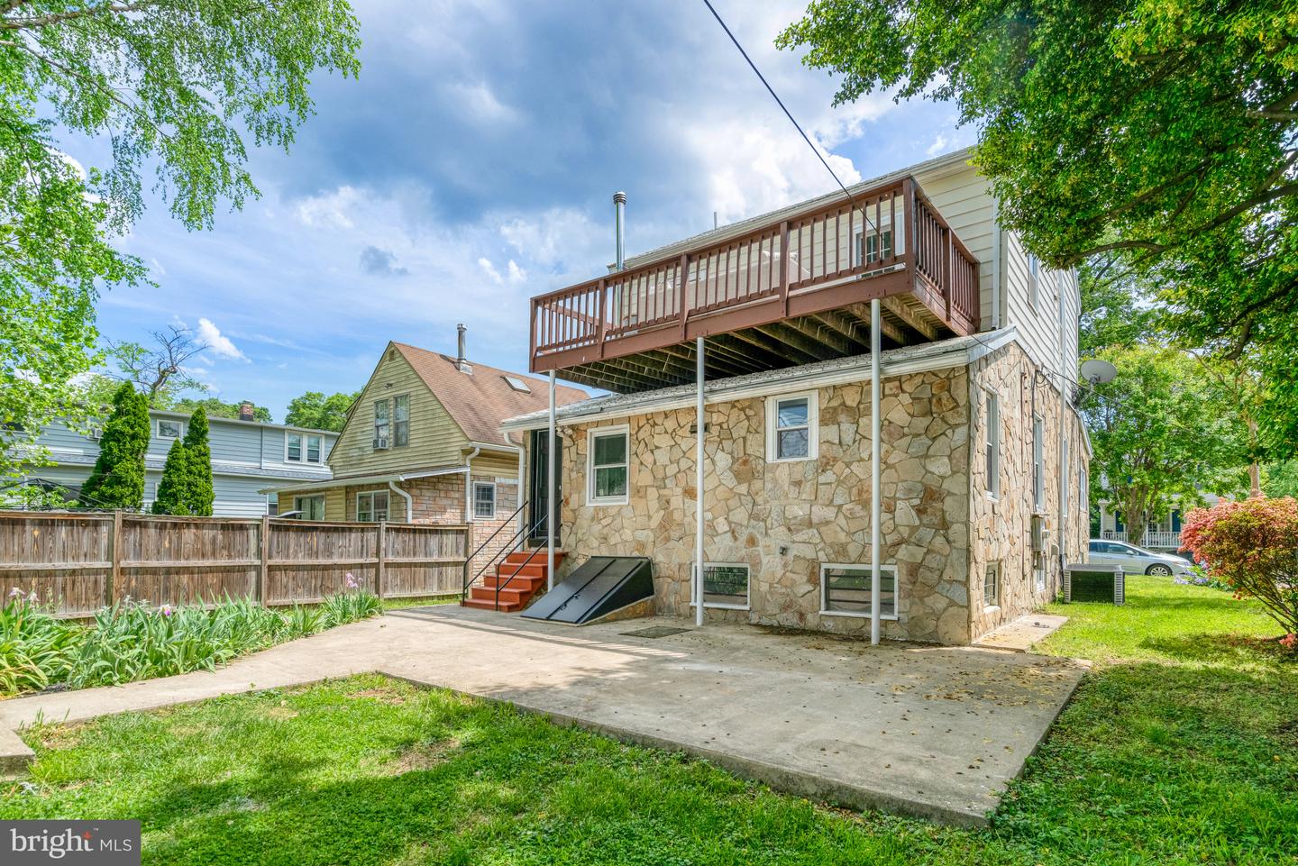 923 20TH ST S, ARLINGTON, Virginia 22202, 4 Bedrooms Bedrooms, ,3 BathroomsBathrooms,Residential,For sale,923 20TH ST S,VAAR2056818 MLS # VAAR2056818