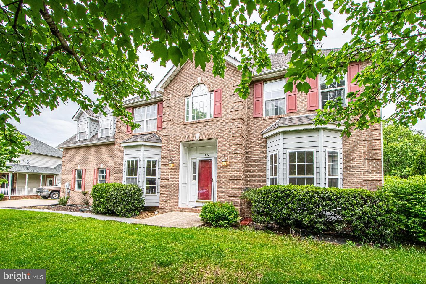 105 FAIRFIELD DR, WINCHESTER, Virginia 22602, 5 Bedrooms Bedrooms, ,3 BathroomsBathrooms,Residential,For sale,105 FAIRFIELD DR,VAFV2033814 MLS # VAFV2033814