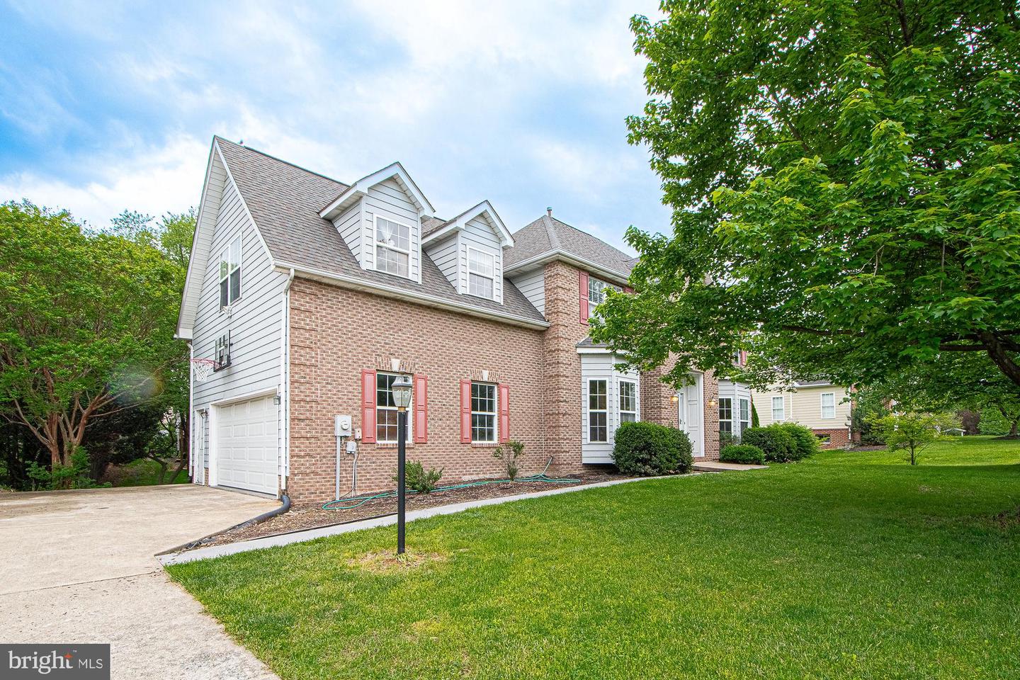 105 FAIRFIELD DR, WINCHESTER, Virginia 22602, 5 Bedrooms Bedrooms, ,3 BathroomsBathrooms,Residential,For sale,105 FAIRFIELD DR,VAFV2033814 MLS # VAFV2033814