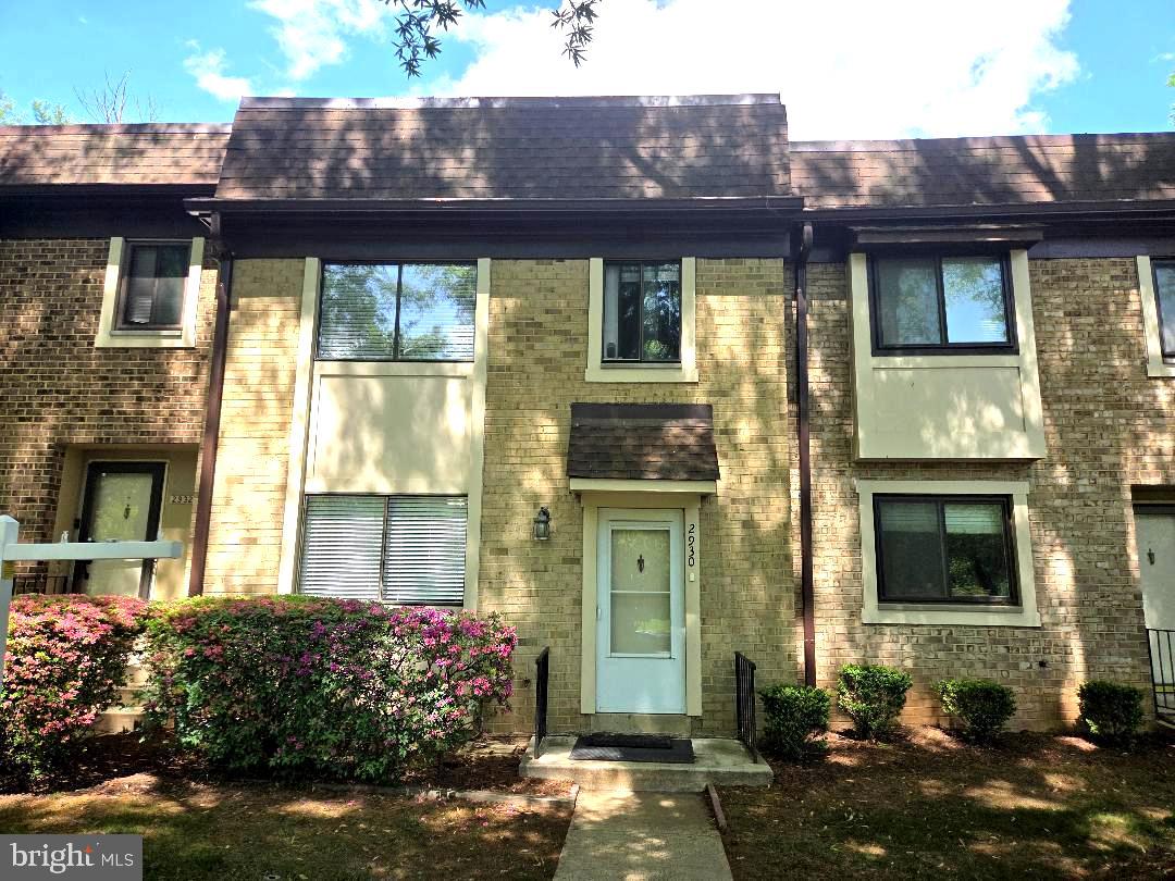 2930 JERMANTOWN RD #13, OAKTON, Virginia 22124, 3 Bedrooms Bedrooms, ,2 BathroomsBathrooms,Residential,For sale,2930 JERMANTOWN RD #13,VAFX2237794 MLS # VAFX2237794