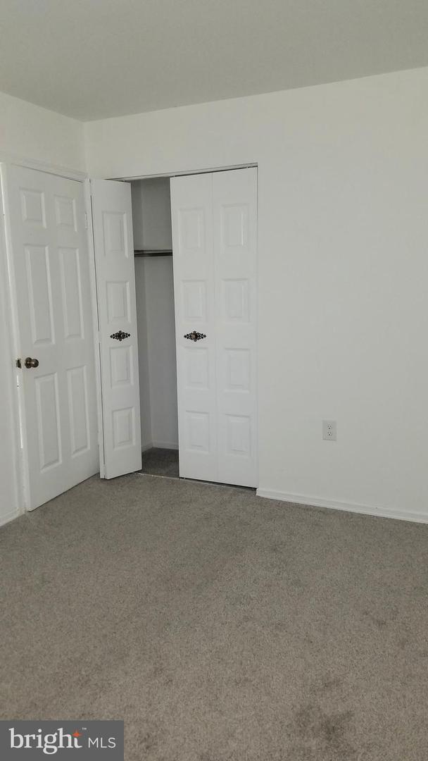 2930 JERMANTOWN RD #13, OAKTON, Virginia 22124, 3 Bedrooms Bedrooms, ,2 BathroomsBathrooms,Residential,For sale,2930 JERMANTOWN RD #13,VAFX2237794 MLS # VAFX2237794