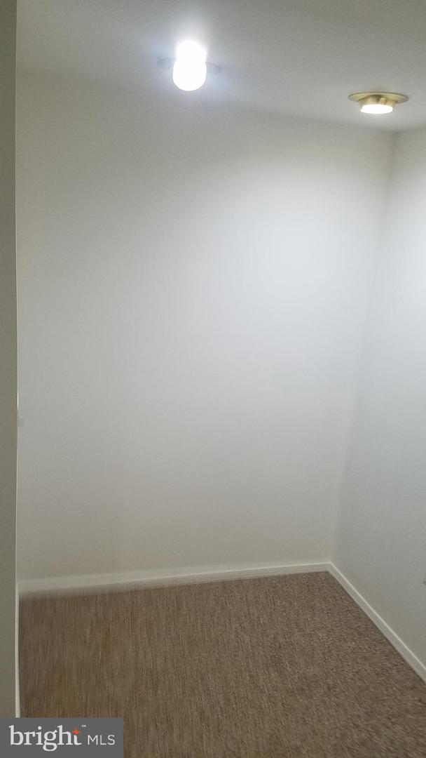 2930 JERMANTOWN RD #13, OAKTON, Virginia 22124, 3 Bedrooms Bedrooms, ,2 BathroomsBathrooms,Residential,For sale,2930 JERMANTOWN RD #13,VAFX2237794 MLS # VAFX2237794