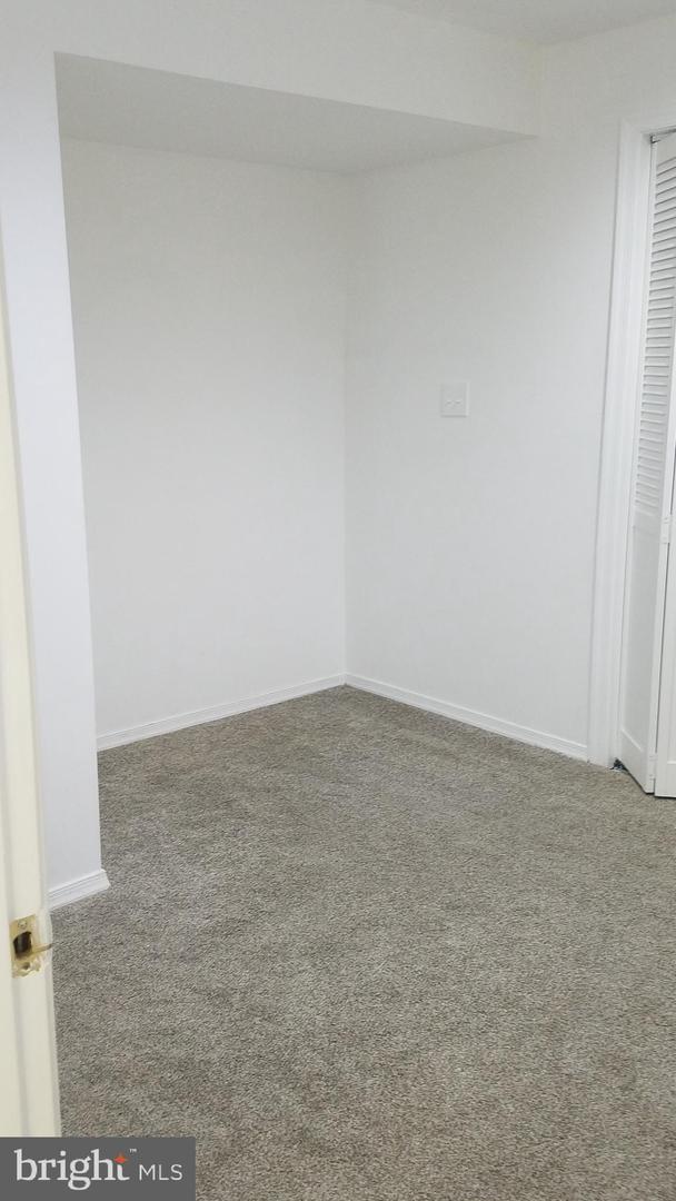 2930 JERMANTOWN RD #13, OAKTON, Virginia 22124, 3 Bedrooms Bedrooms, ,2 BathroomsBathrooms,Residential,For sale,2930 JERMANTOWN RD #13,VAFX2237794 MLS # VAFX2237794