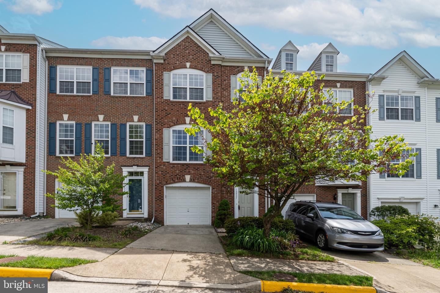 13937 GOTHIC DR, CENTREVILLE, Virginia 20121, 3 Bedrooms Bedrooms, ,3 BathroomsBathrooms,Residential,For sale,13937 GOTHIC DR,VAFX2237798 MLS # VAFX2237798