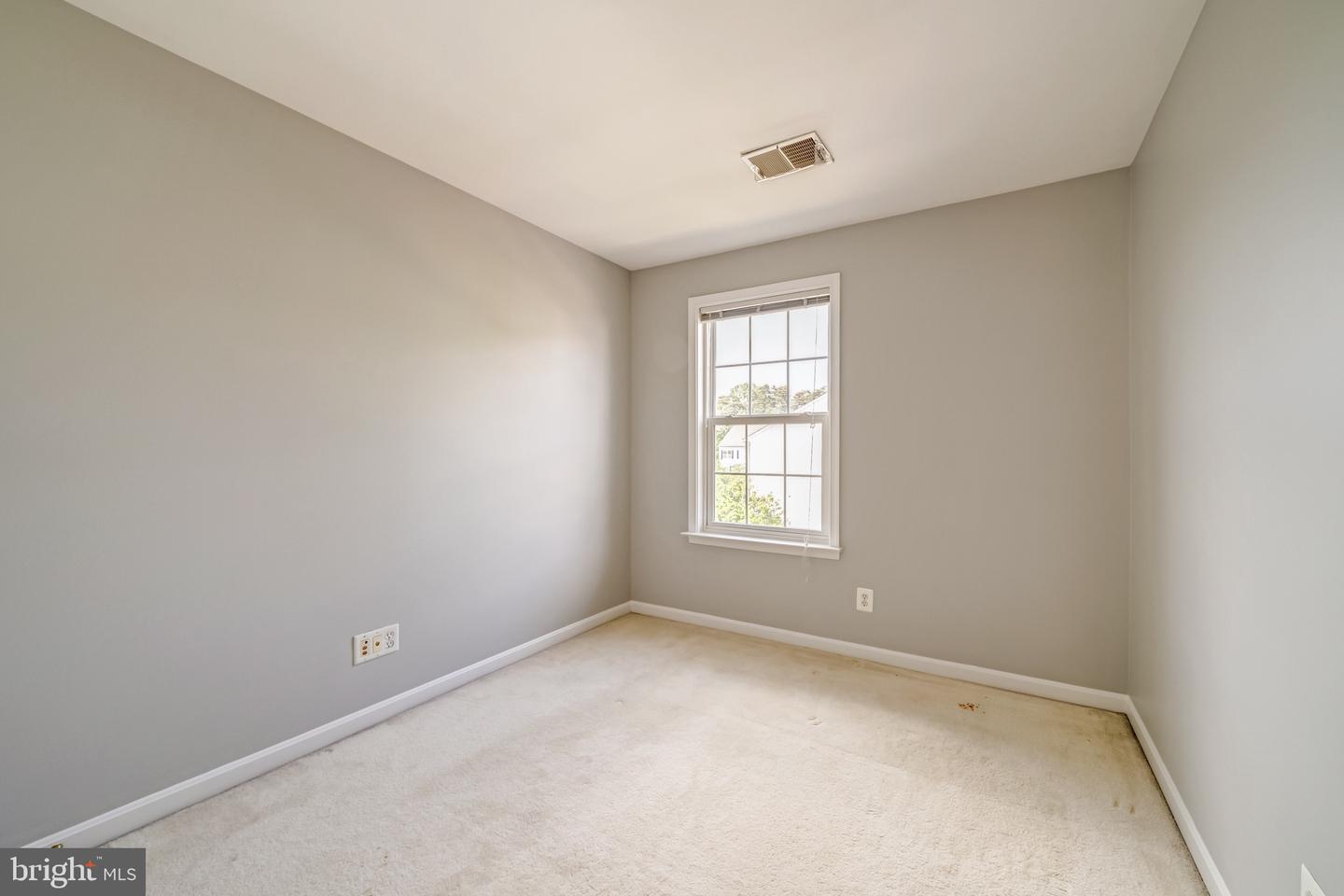 13937 GOTHIC DR, CENTREVILLE, Virginia 20121, 3 Bedrooms Bedrooms, ,3 BathroomsBathrooms,Residential,For sale,13937 GOTHIC DR,VAFX2237798 MLS # VAFX2237798