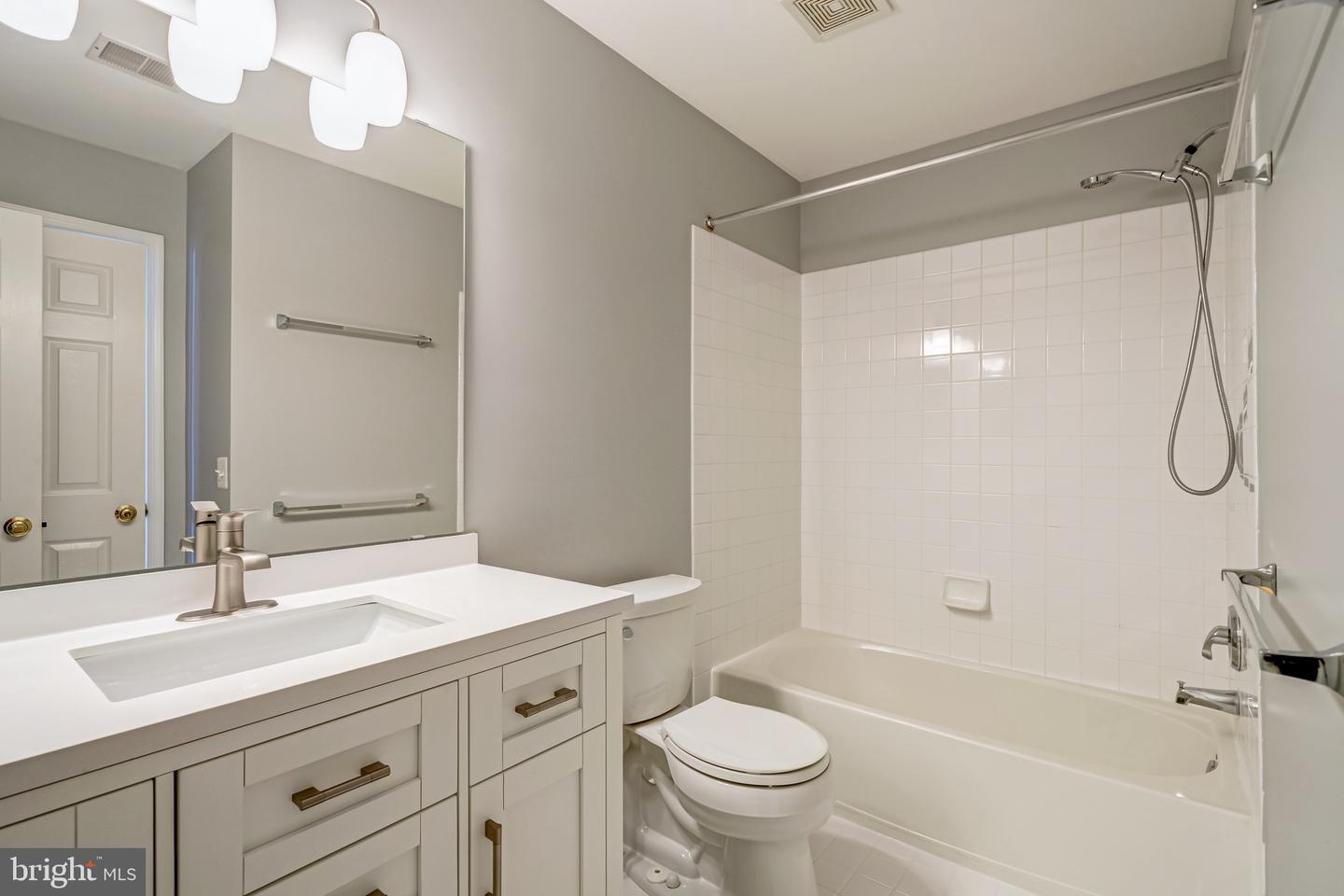 13937 GOTHIC DR, CENTREVILLE, Virginia 20121, 3 Bedrooms Bedrooms, ,3 BathroomsBathrooms,Residential,For sale,13937 GOTHIC DR,VAFX2237798 MLS # VAFX2237798