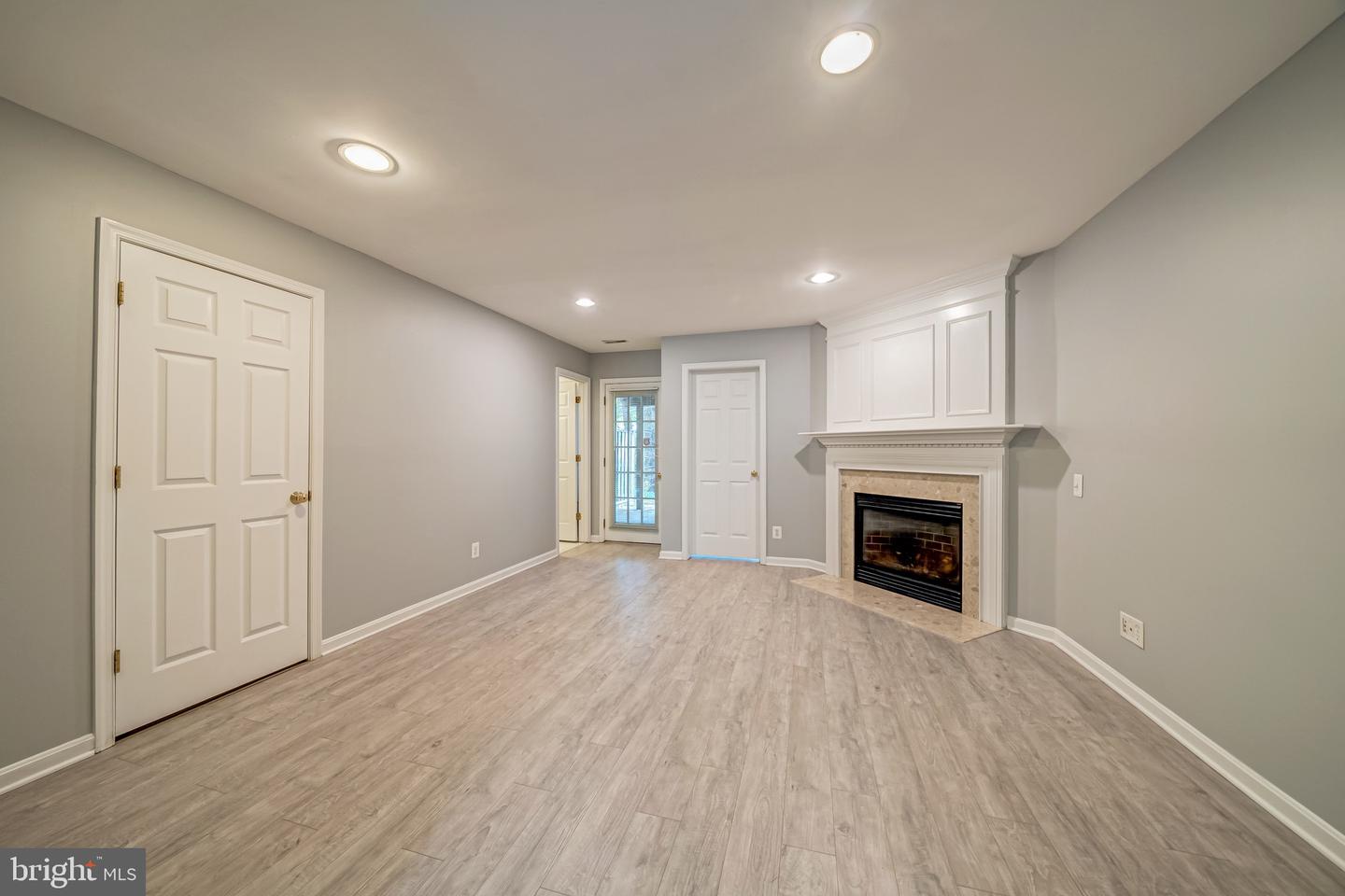 13937 GOTHIC DR, CENTREVILLE, Virginia 20121, 3 Bedrooms Bedrooms, ,3 BathroomsBathrooms,Residential,For sale,13937 GOTHIC DR,VAFX2237798 MLS # VAFX2237798