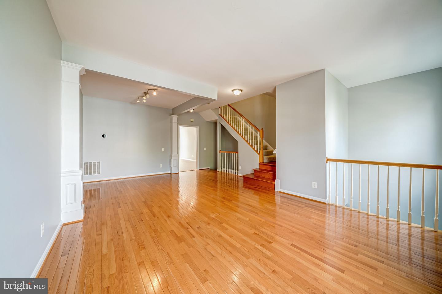 13937 GOTHIC DR, CENTREVILLE, Virginia 20121, 3 Bedrooms Bedrooms, ,3 BathroomsBathrooms,Residential,For sale,13937 GOTHIC DR,VAFX2237798 MLS # VAFX2237798