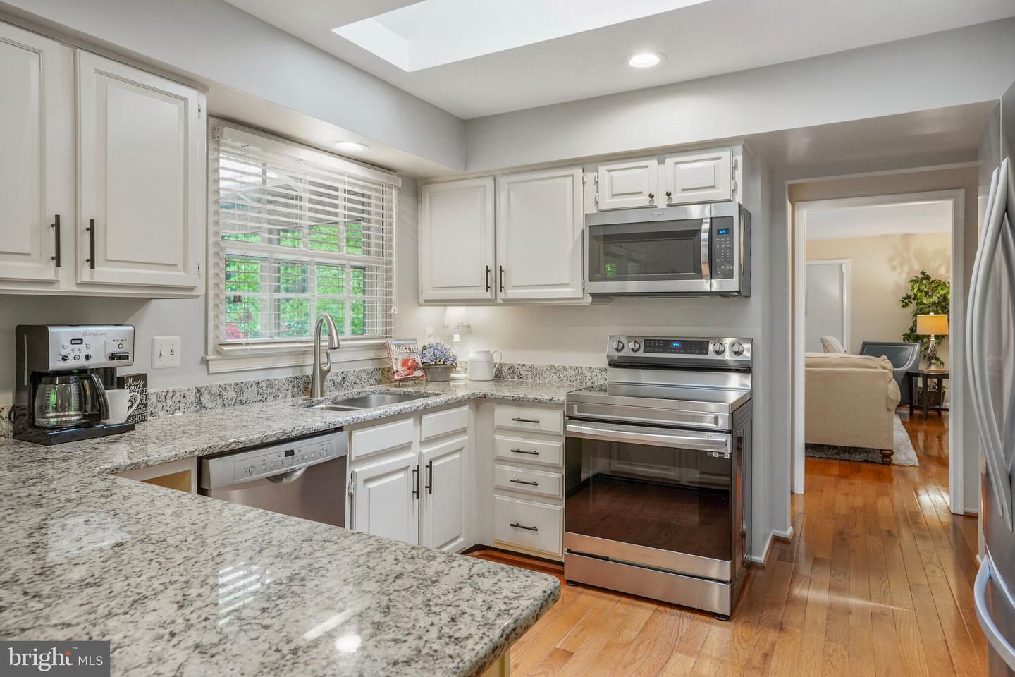 10403 HERITAGE LANDING RD, BURKE, Virginia 22015, 4 Bedrooms Bedrooms, ,2 BathroomsBathrooms,Residential,For sale,10403 HERITAGE LANDING RD,VAFX2237802 MLS # VAFX2237802