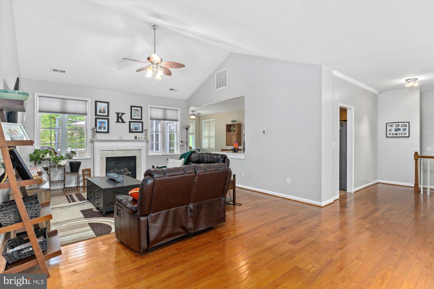 111 INDEPENDENCE ST, LOCUST GROVE, Virginia 22508, 5 Bedrooms Bedrooms, ,3 BathroomsBathrooms,Residential,For sale,111 INDEPENDENCE ST,VAOR2009572 MLS # VAOR2009572