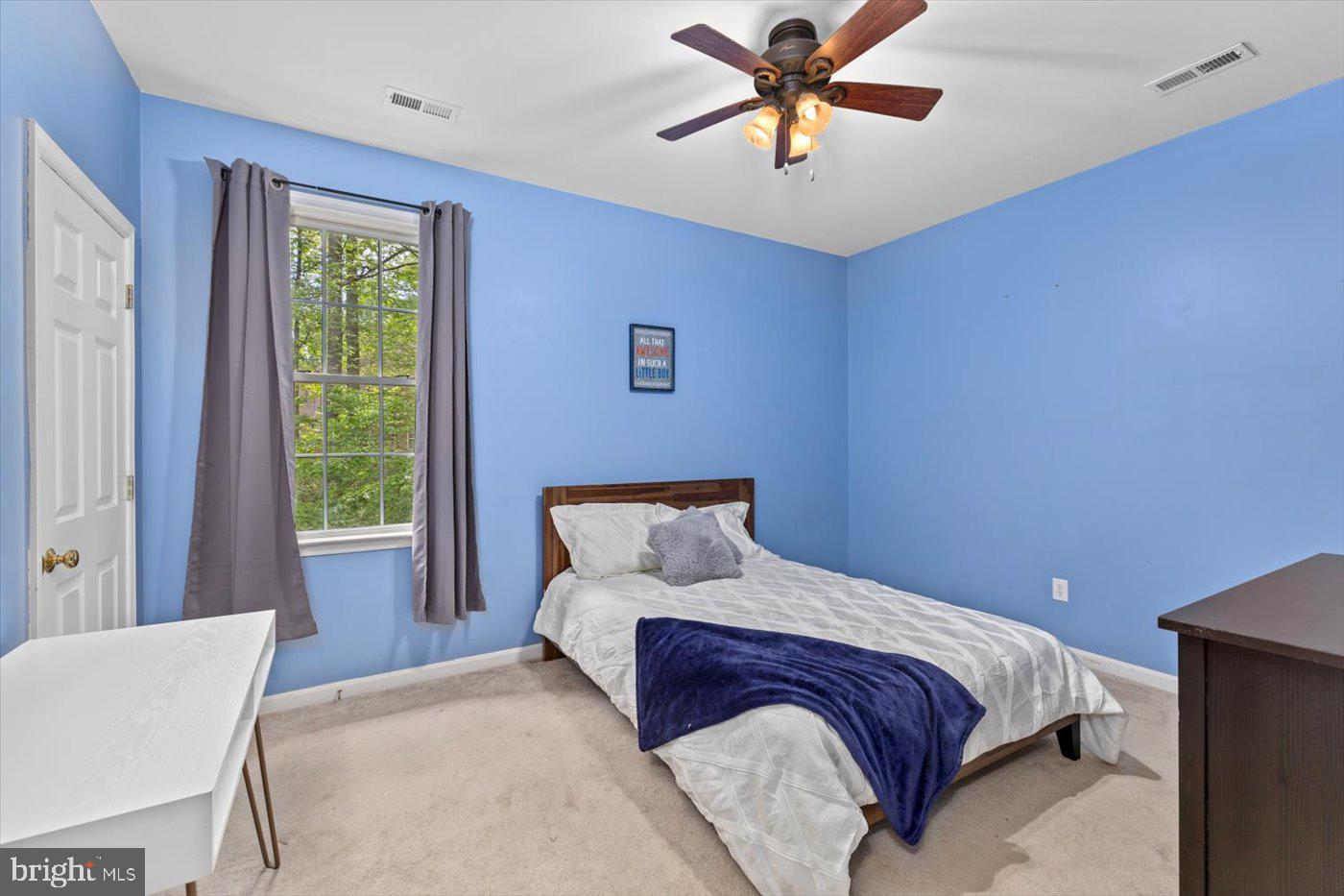 111 INDEPENDENCE ST, LOCUST GROVE, Virginia 22508, 5 Bedrooms Bedrooms, ,3 BathroomsBathrooms,Residential,For sale,111 INDEPENDENCE ST,VAOR2009572 MLS # VAOR2009572