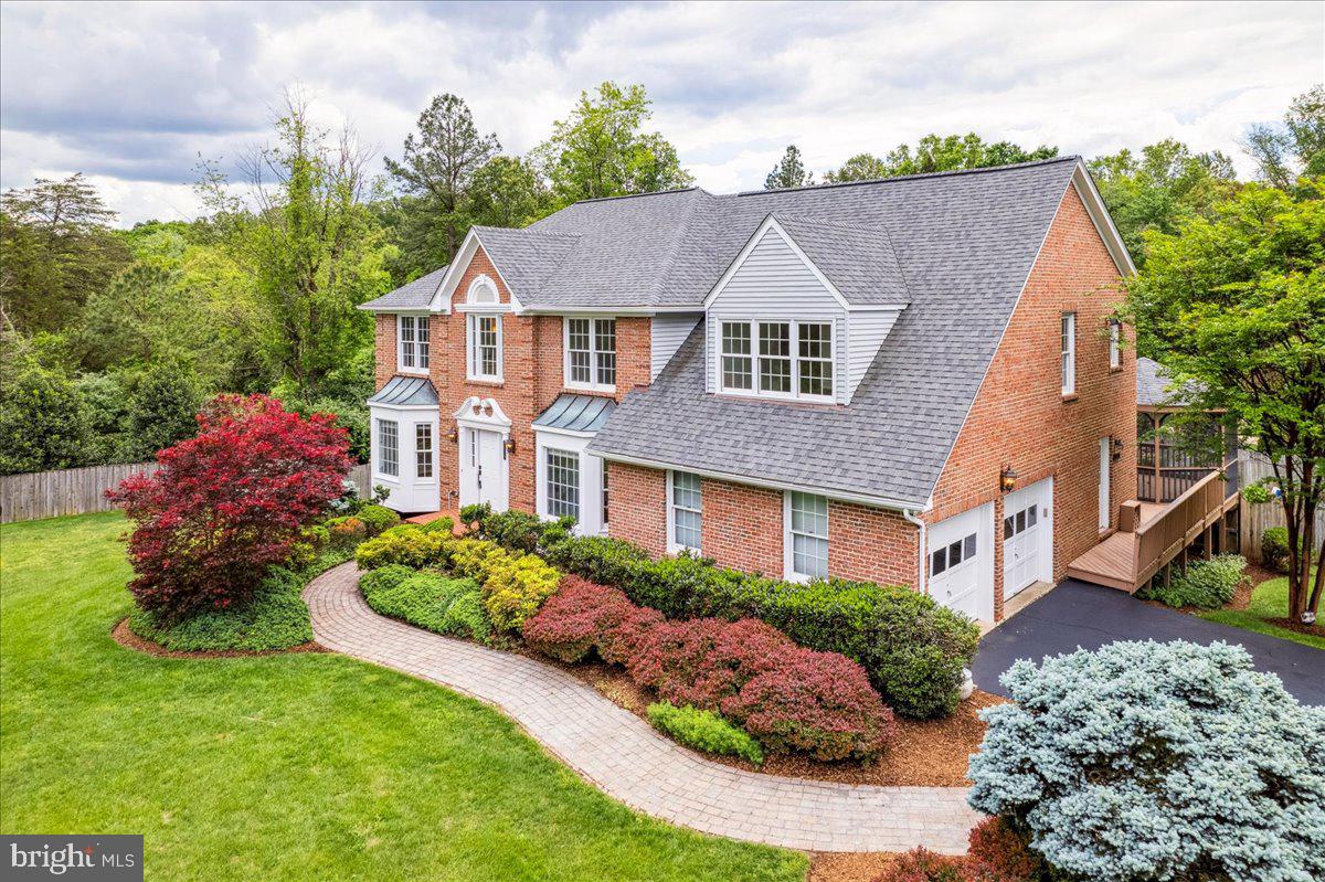 3020 FOX MILL RD, OAKTON, Virginia 22124, 5 Bedrooms Bedrooms, ,4 BathroomsBathrooms,Residential,For sale,3020 FOX MILL RD,VAFX2237638 MLS # VAFX2237638